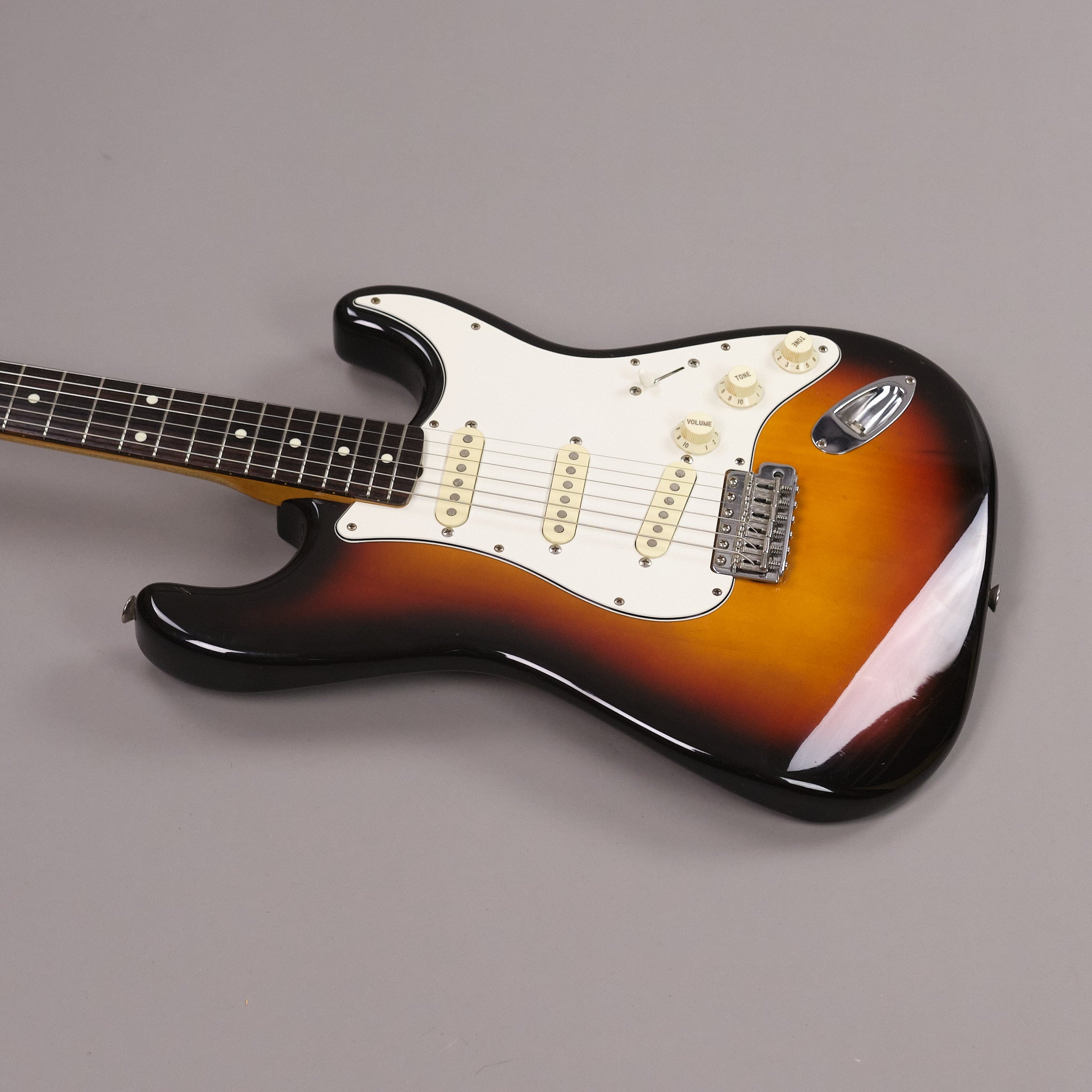 2002 Fender Stratocaster '62 Re-issue (Japan, Sunburst)