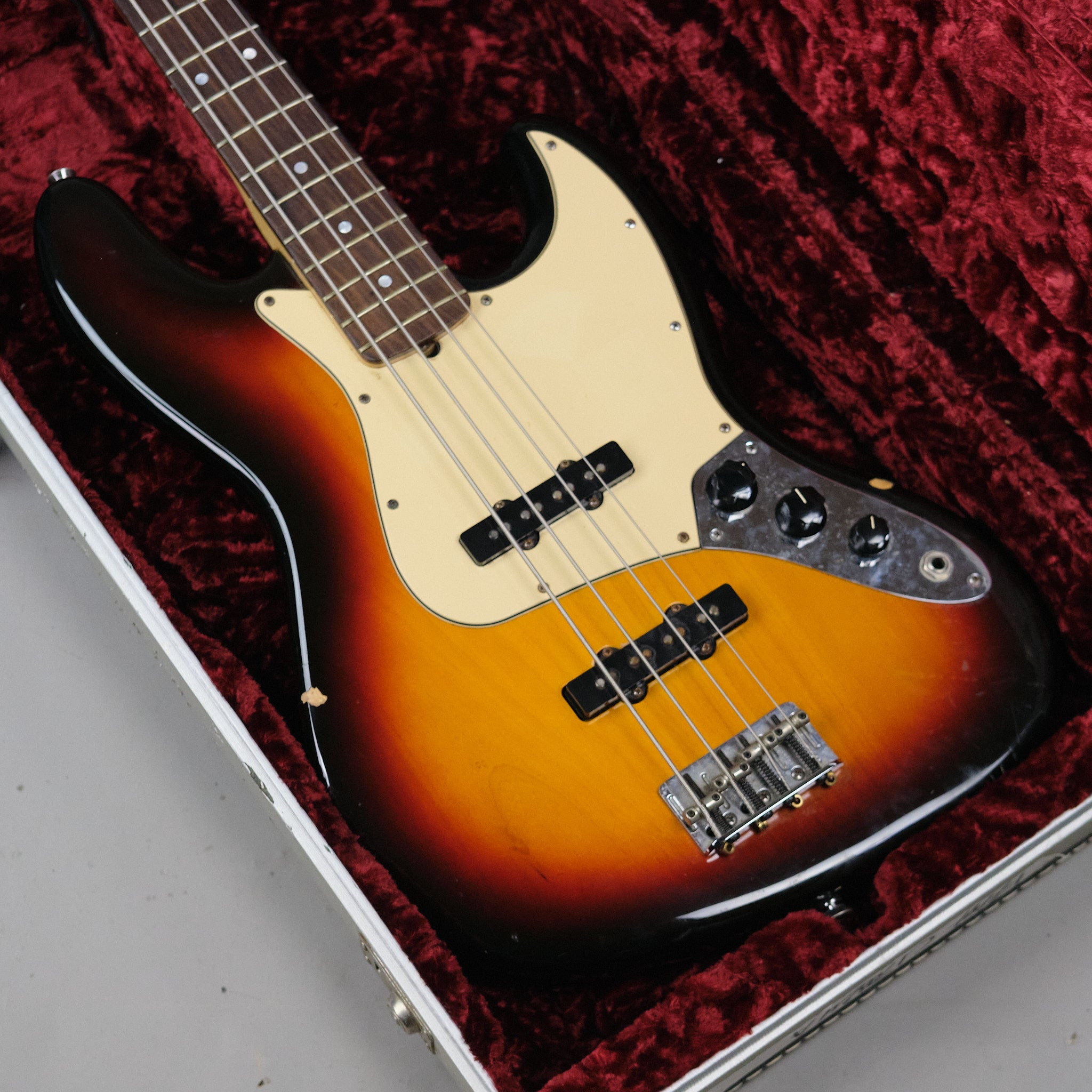 2006 Fender 60th Anniversary American Jazz Bass (USA, Sunburst, OHSC)