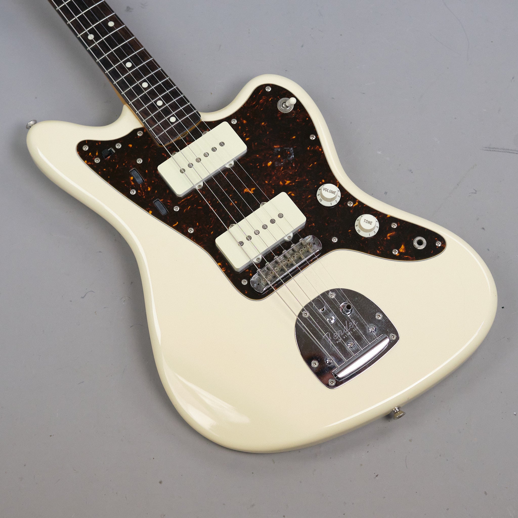 2017 Fender Jazzmaster (Japan, White)