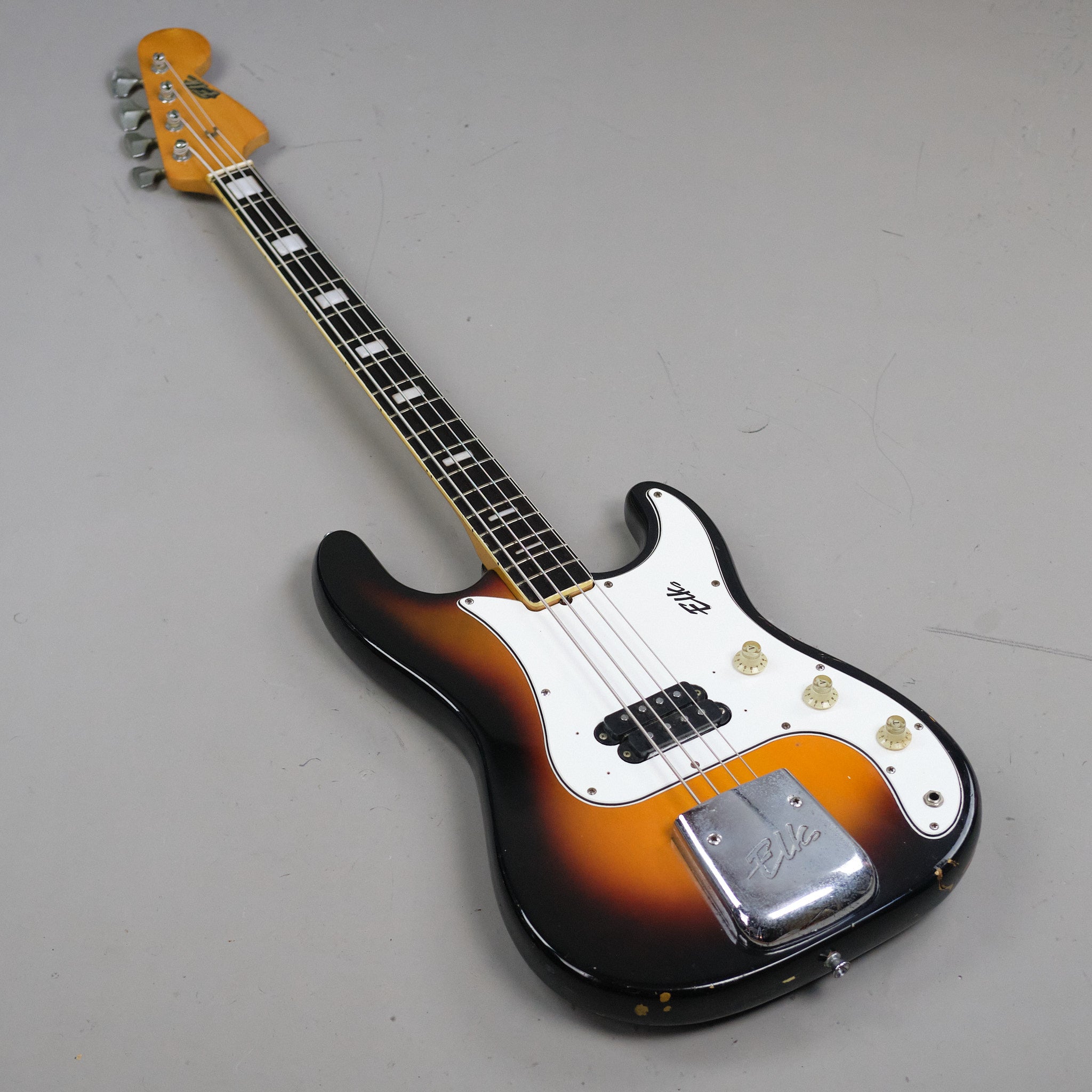 1960s Elk BS-400 Bass (Japan, Sunburst)