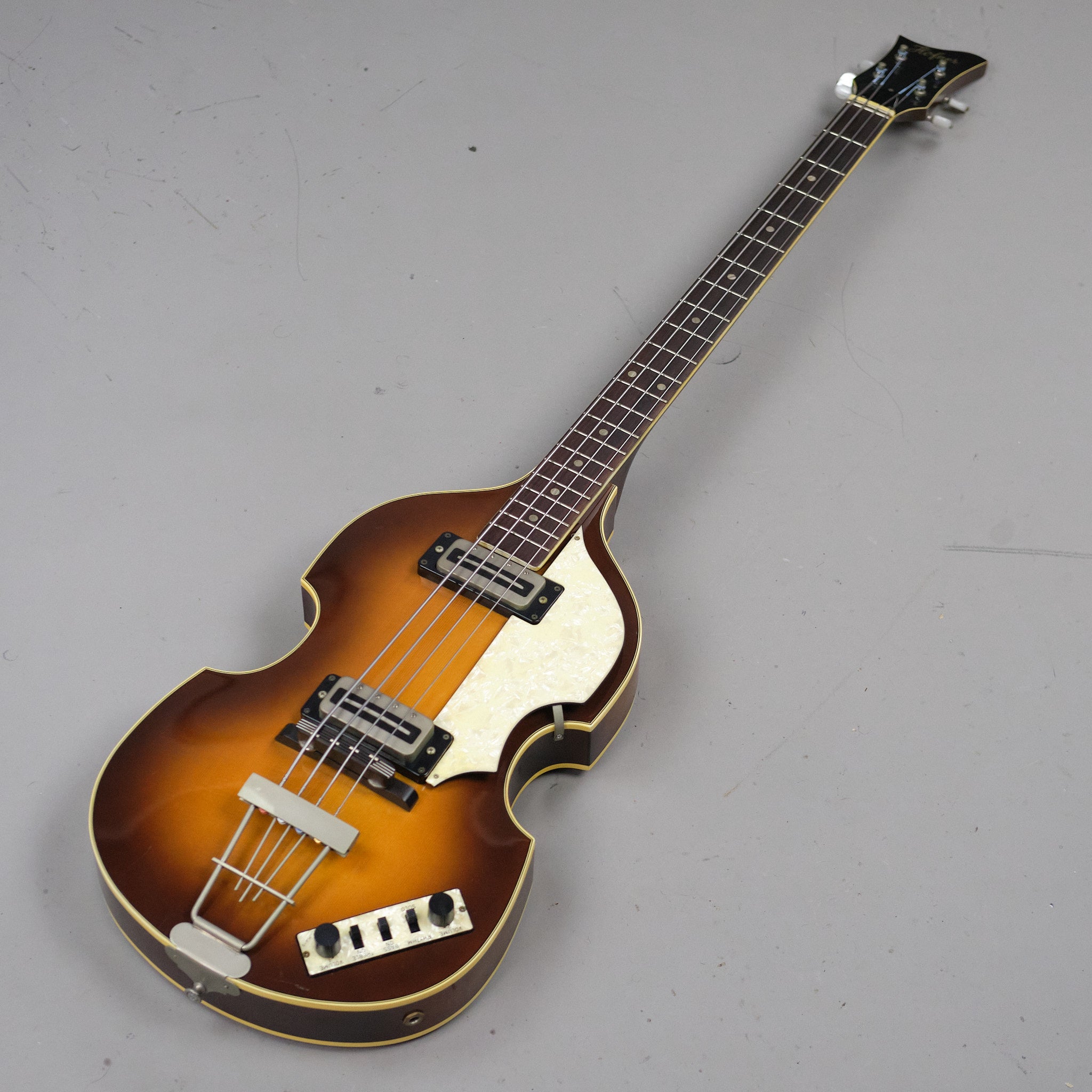 1978 Hofner 500/1 'Viola Bass' (Germany, Sunburst, Blade Pickups, OHSC)