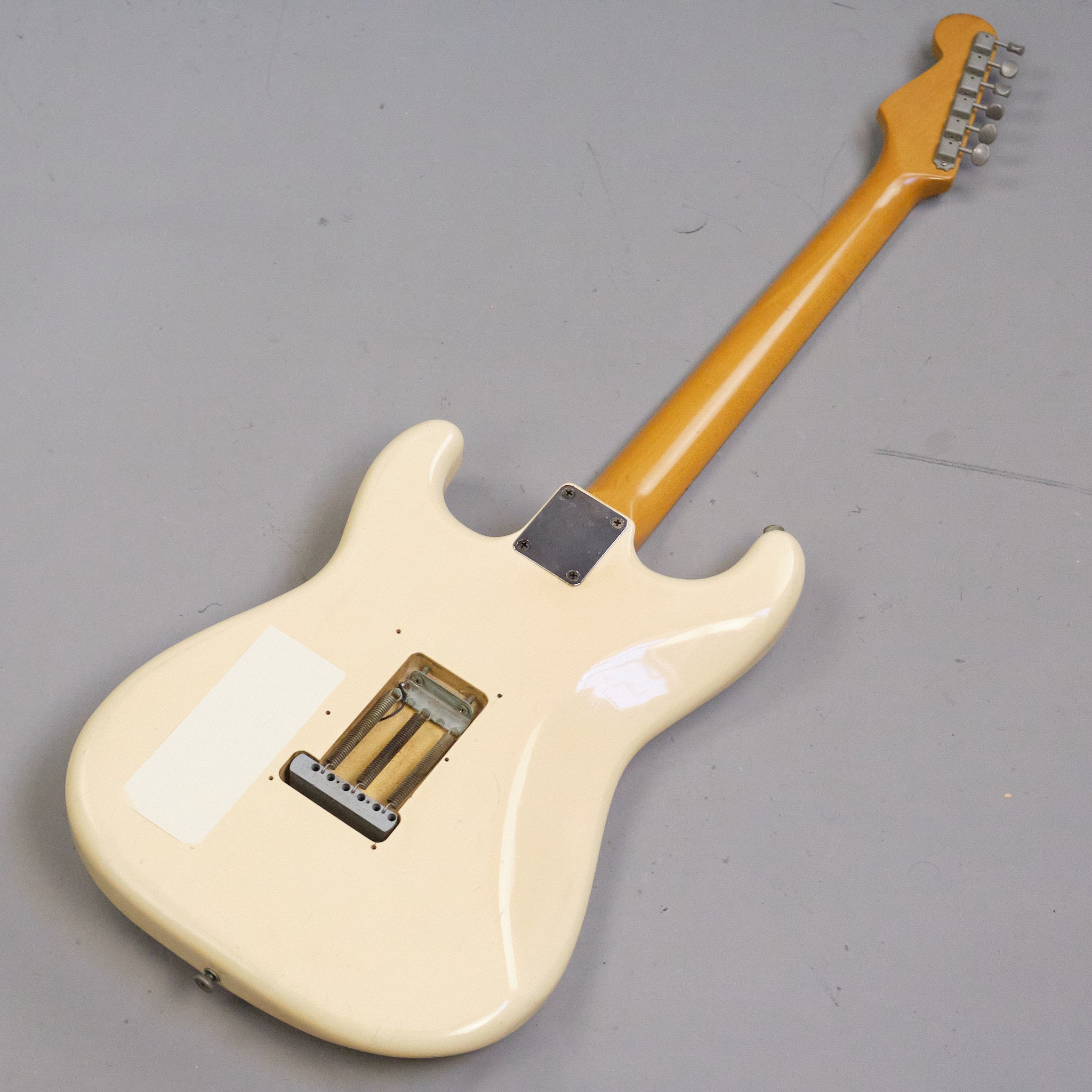 ORDER Fender Japan Stratocaster ST62 WAL - メルカリ