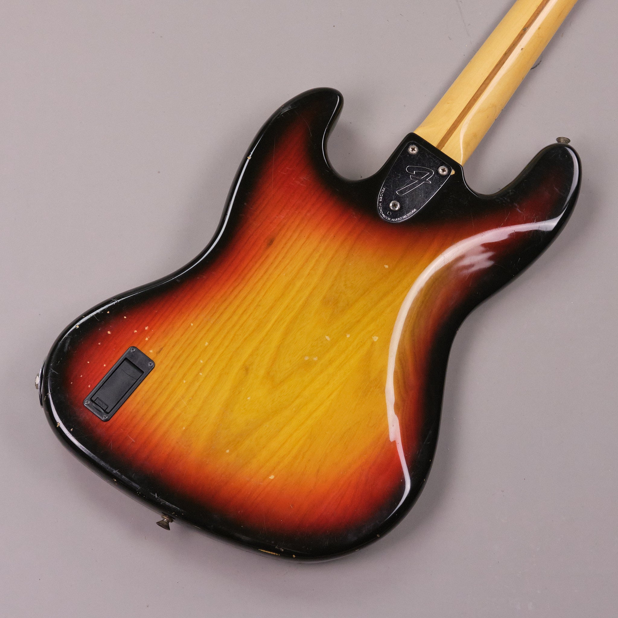 1977 Fender Jazz Bass (USA, Sunburst)