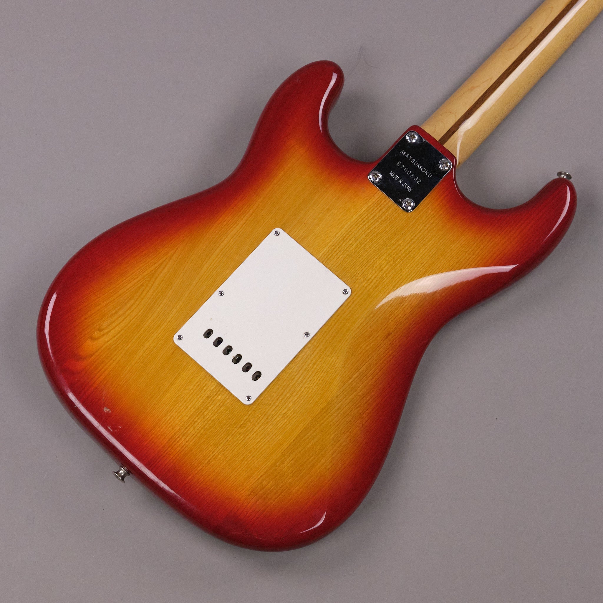 1976 Aria Pro II Stage Caster Japan, Sienna Sunburst)