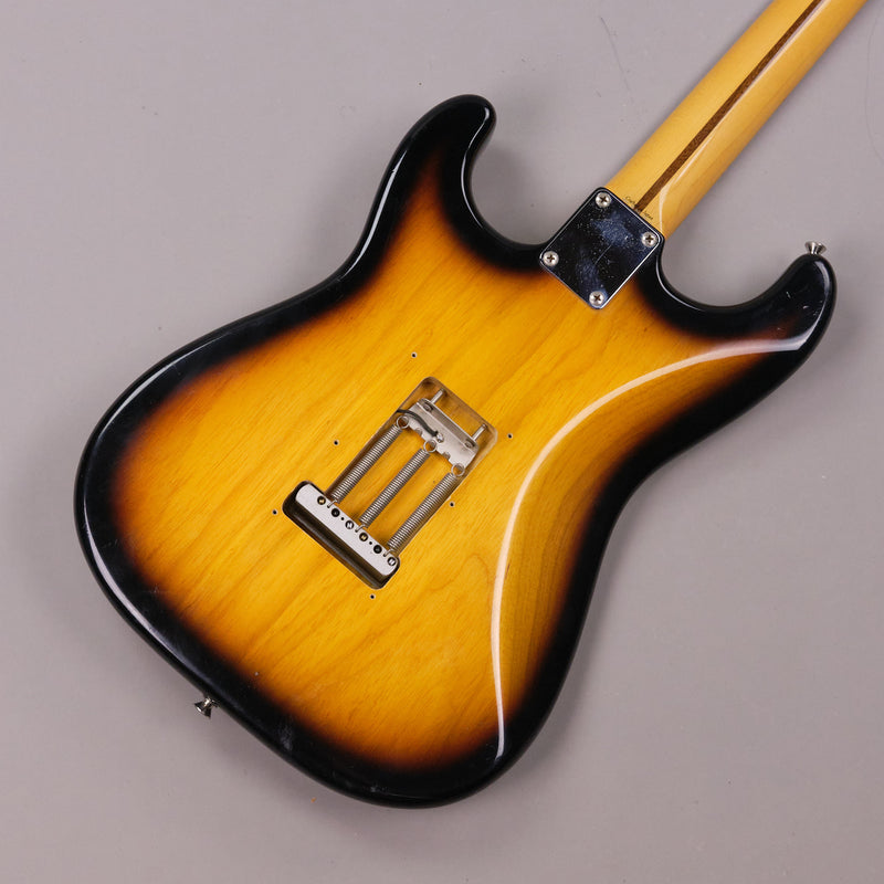 2006 Fender Stratocaster 54 RI (Japan, Sunburst)