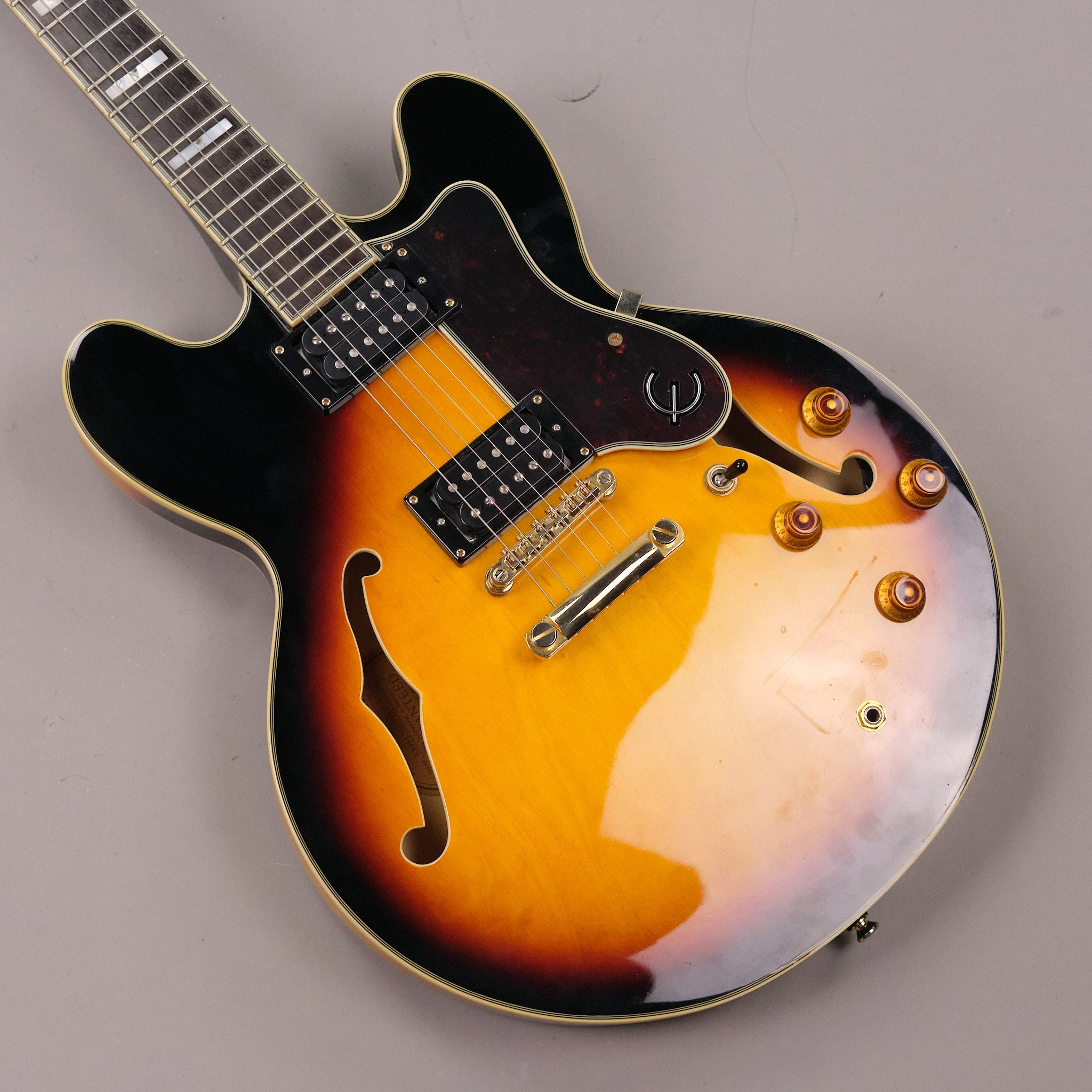 2013 Epiphone Sheraton ll (China, Vintage Sunburst, SKB Case)