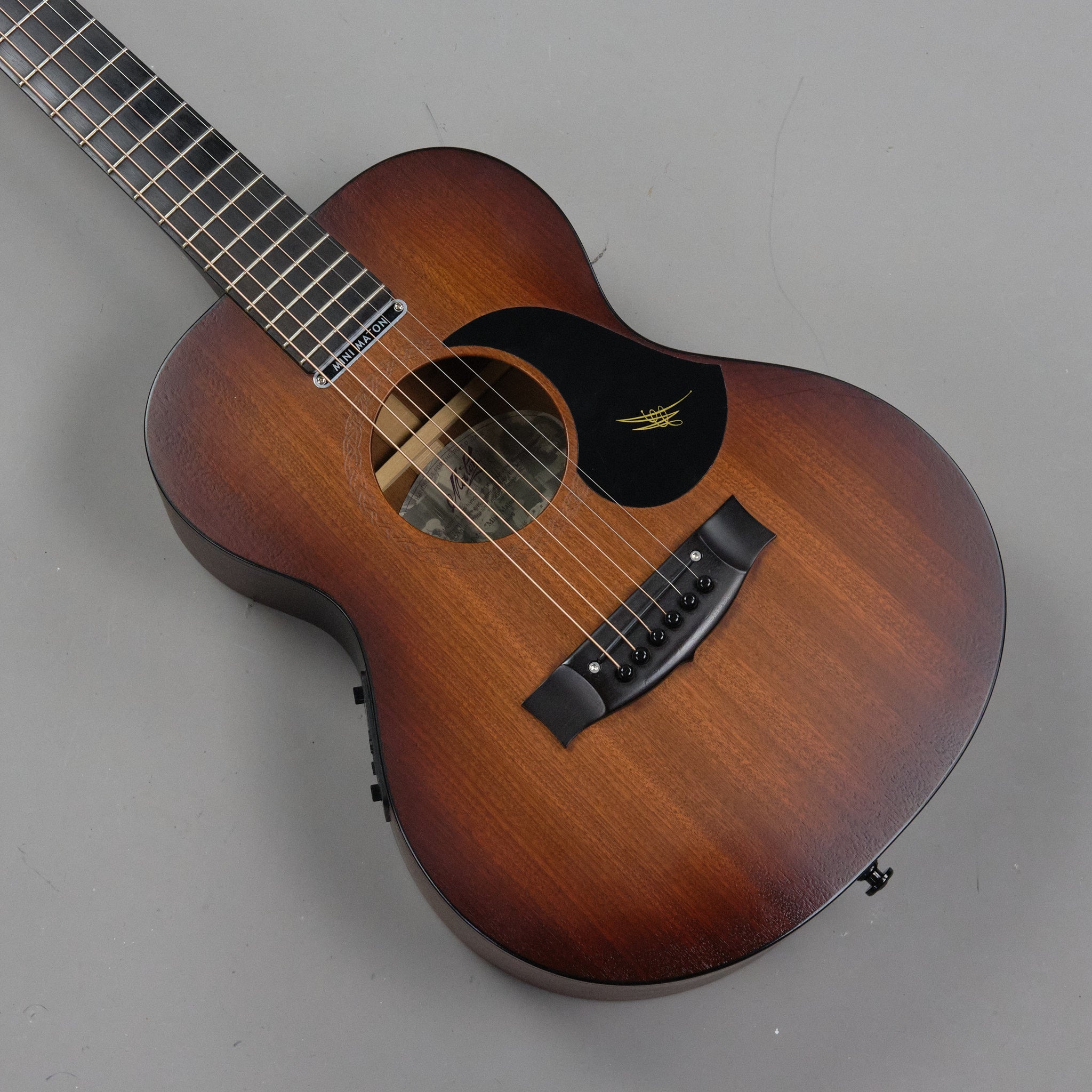 c2020s Maton EMM-6 Mini (Australia, Sunburst, OHSC )