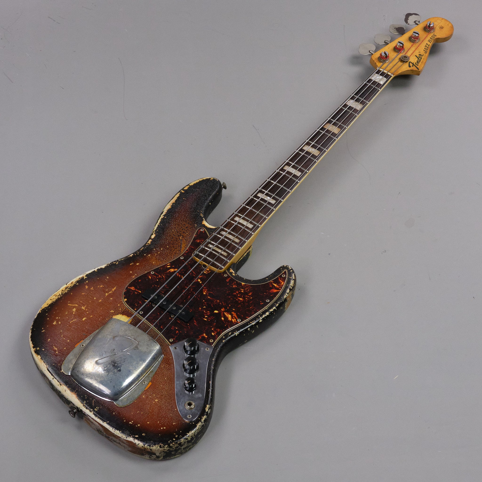 1968 Fender Jazz Bass (USA, Sunburst)