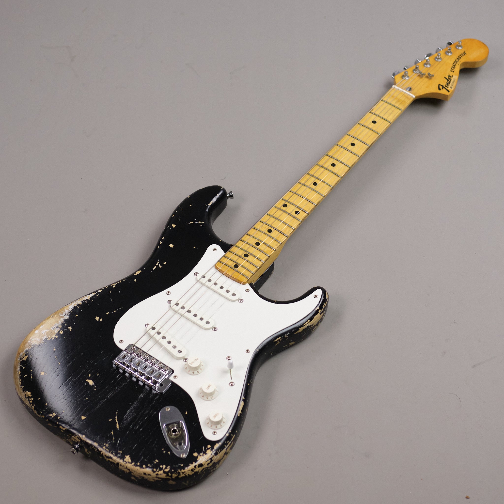 1977 Fender Stratocaster (USA, Black)