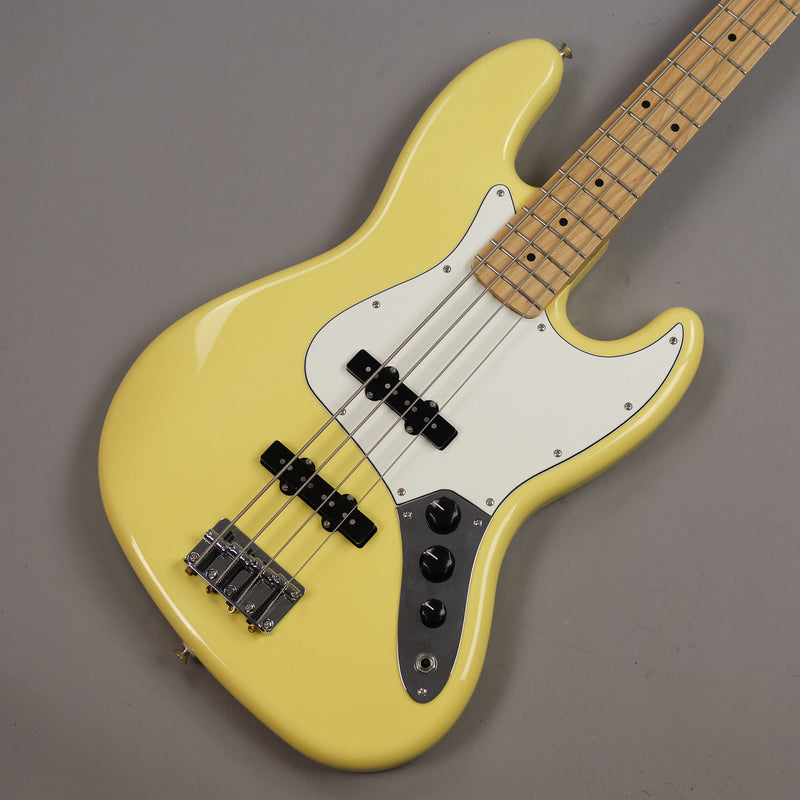 2022 Fender Player Jazz Bass (Mexico, Buttercream)