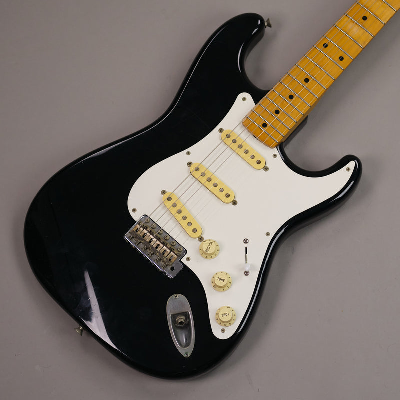1985 Fender Stratocaster (Japan, Black)