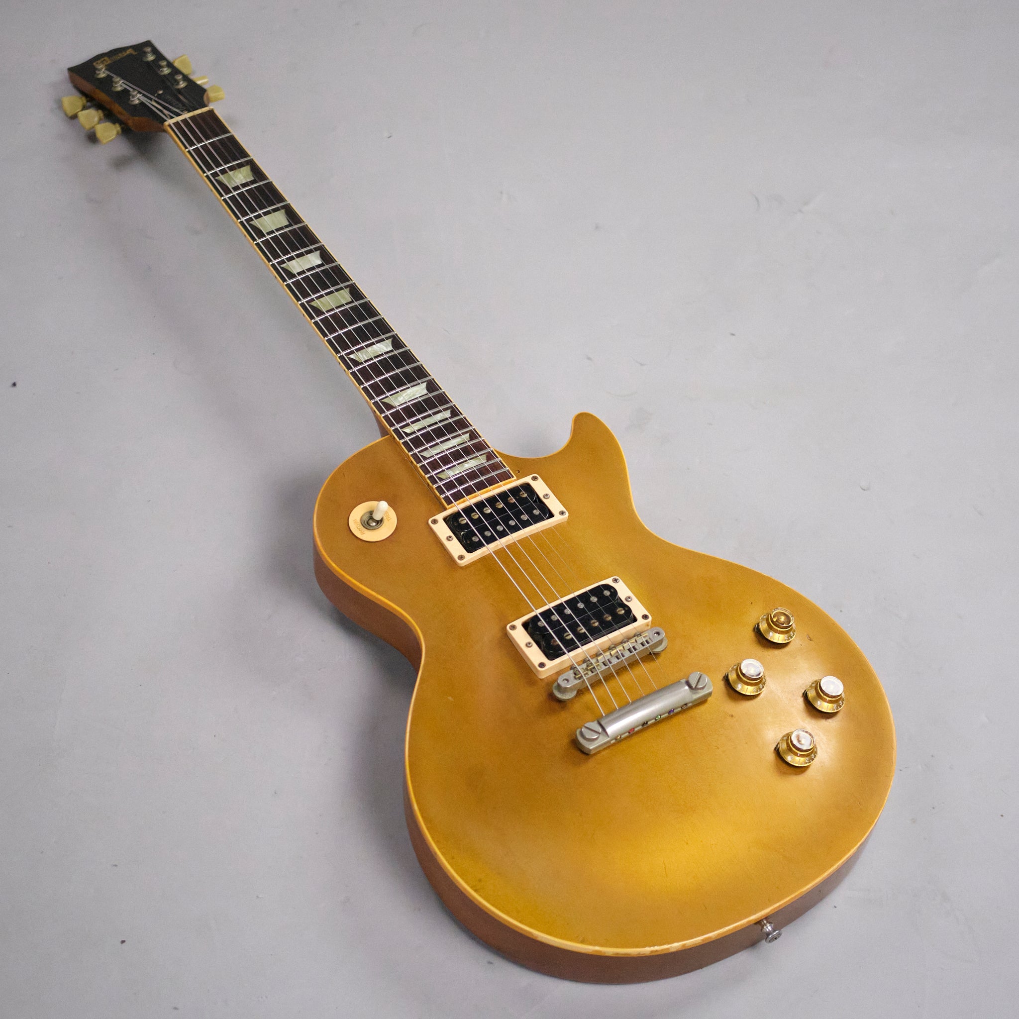 1998 Gibson Les Paul Classic (USA, Goldtop, OHSC, S/N: 80752)