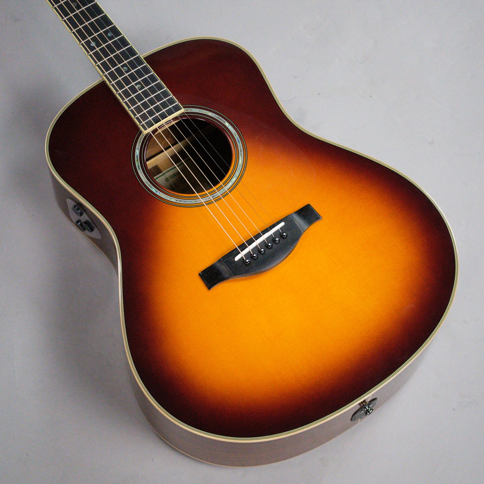 2020s Yamaha LL-TA TransAcoustic (China, Sunburst)