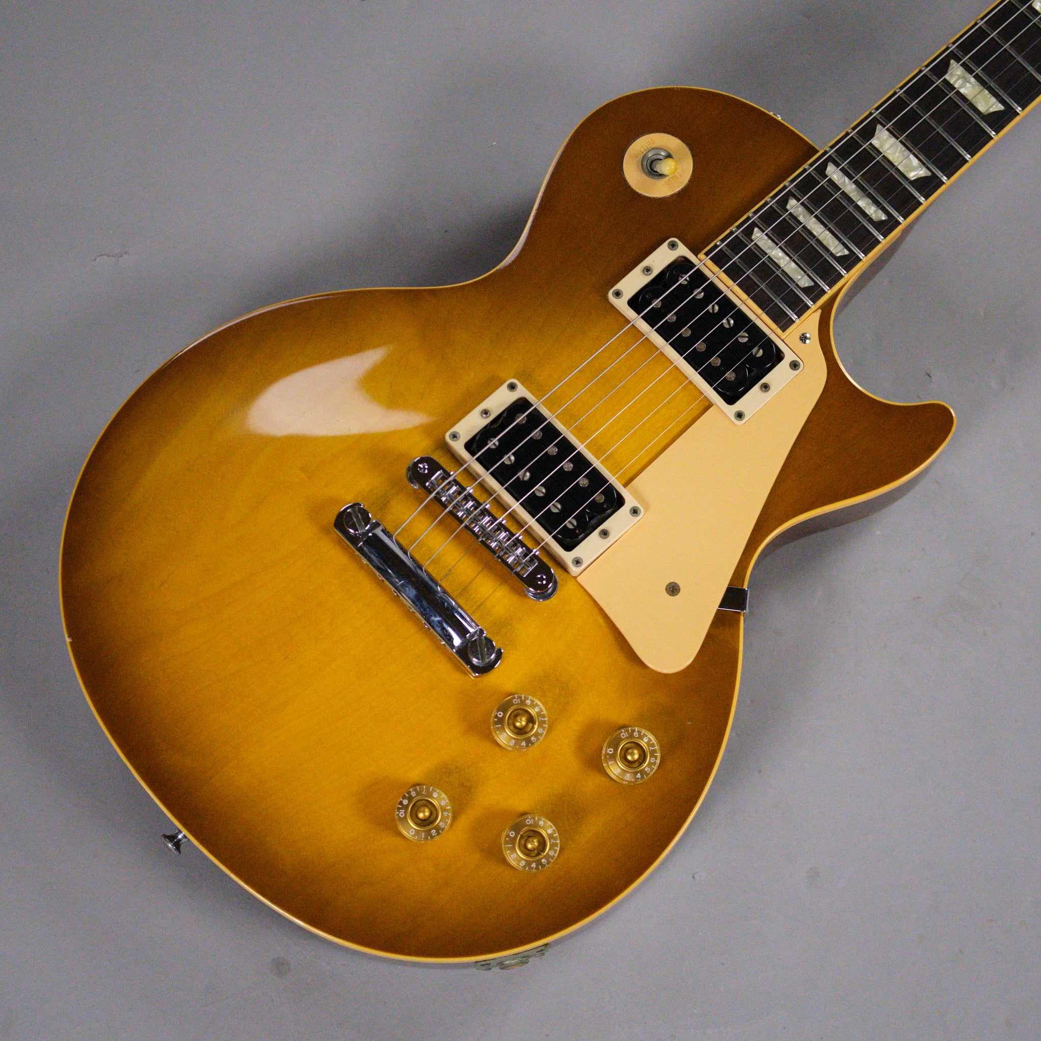 1999 Gibson Les Paul Standard  (USA, Honeyburst, OHSC)