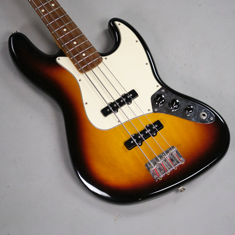 2008 Fender Jazz Bass (Mexico, Sunburst, Mono bag)