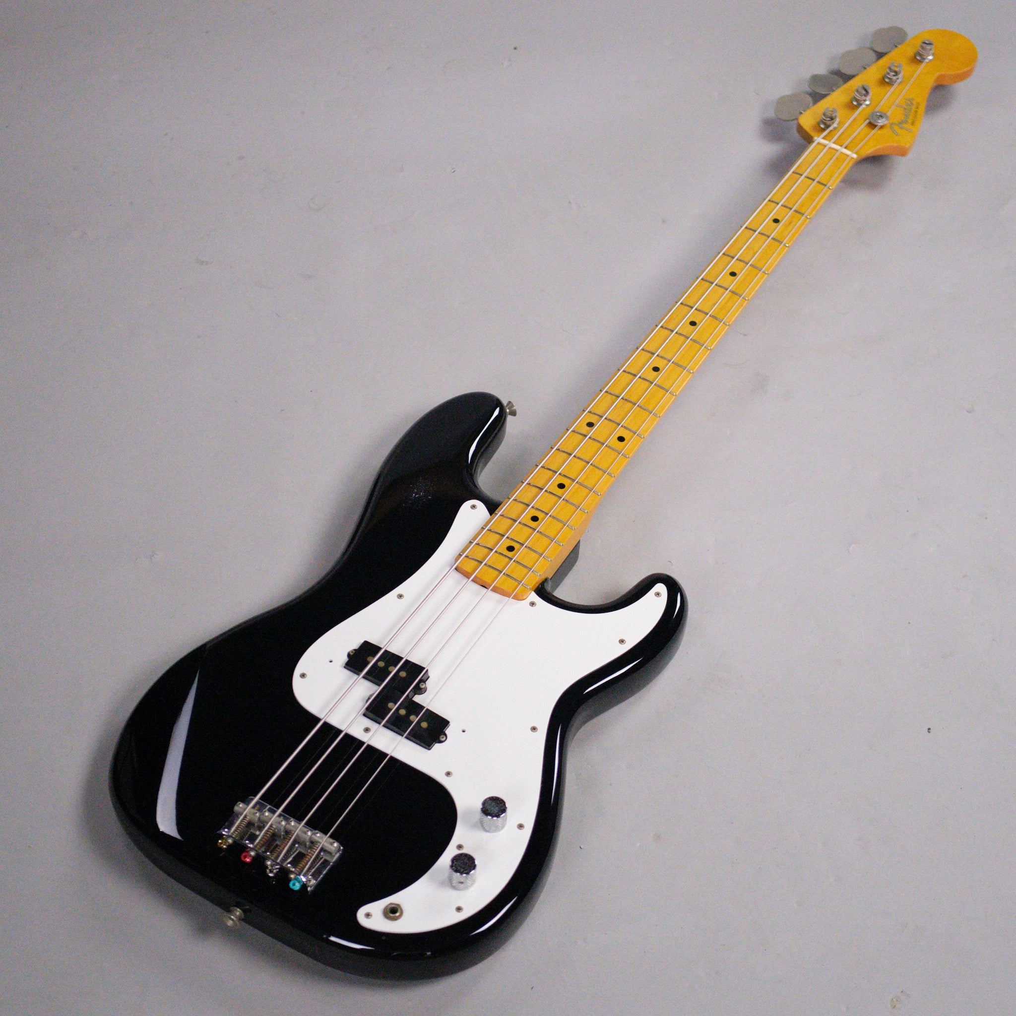 2006 Fender Precision Bass (Japan, Black)