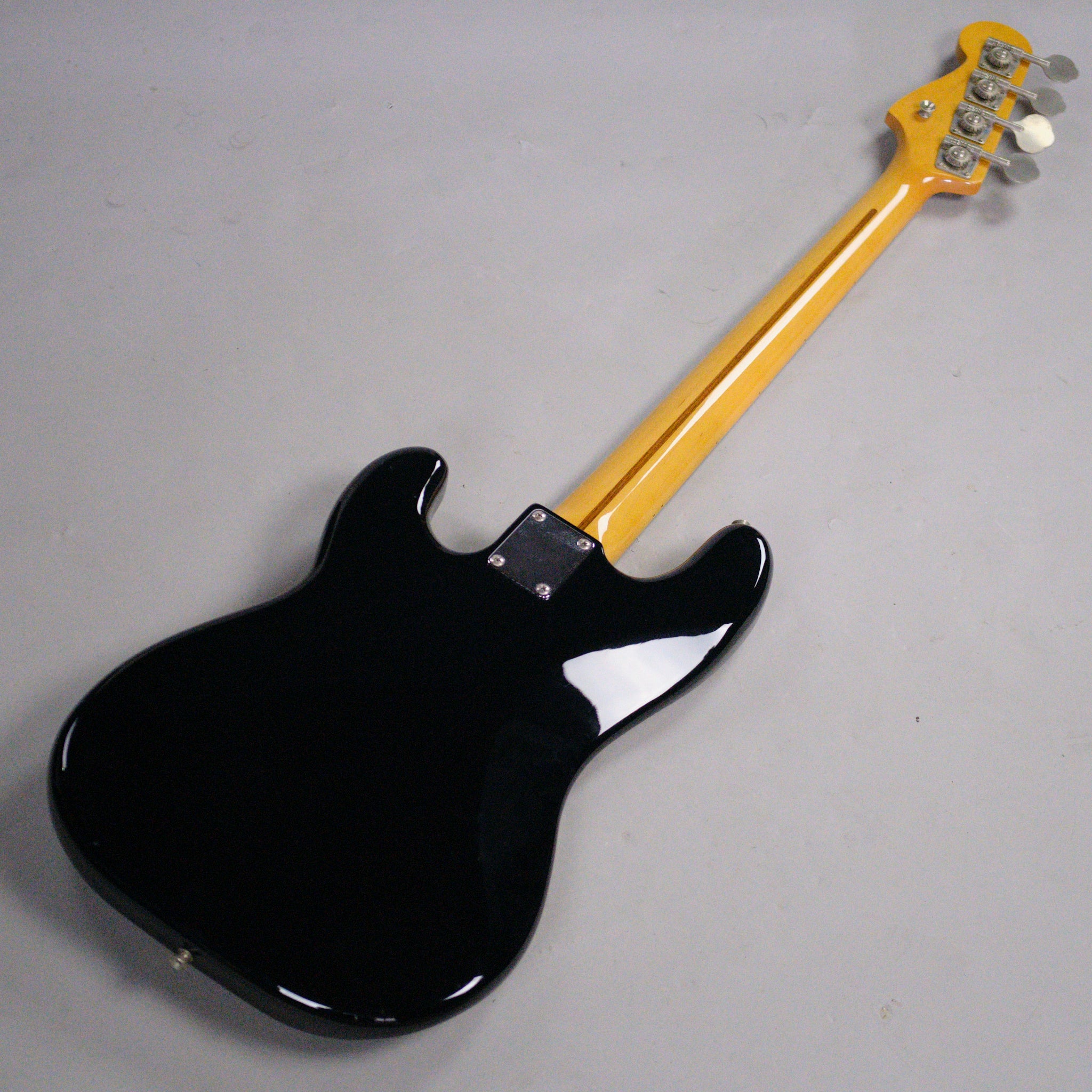 2006 Fender Precision Bass (Japan, Black)