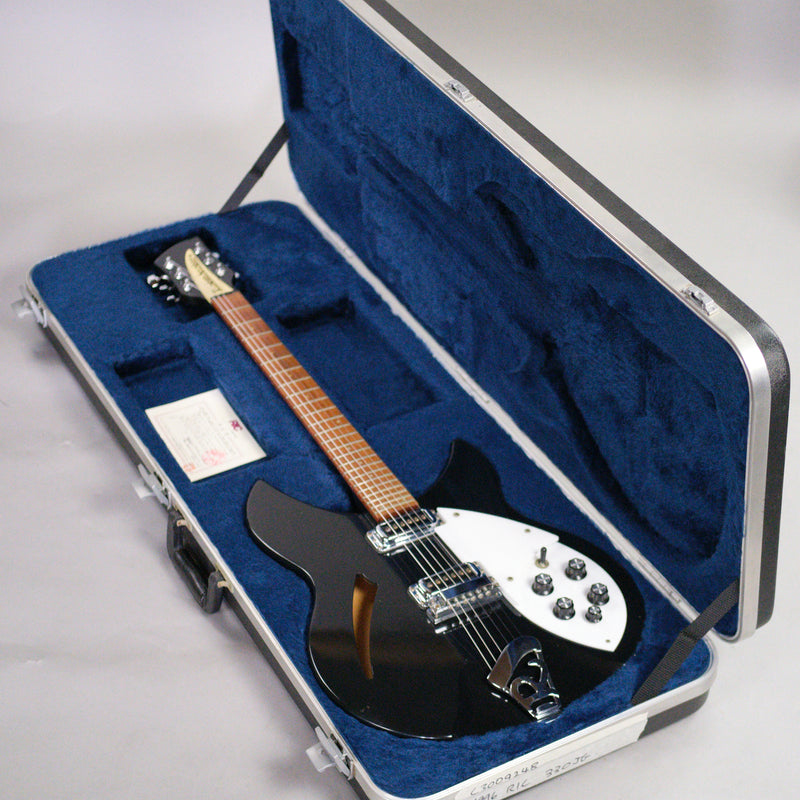 1996 Rickenbacker 330 (USA, Jetglo, OHSC)