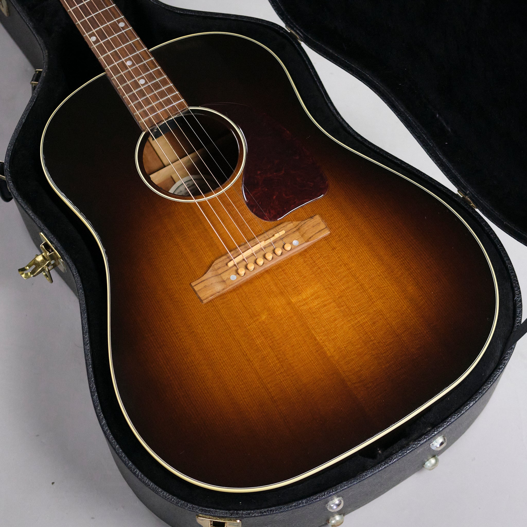 2018 Gibson J45 (USA, Sunburst, OHSC)