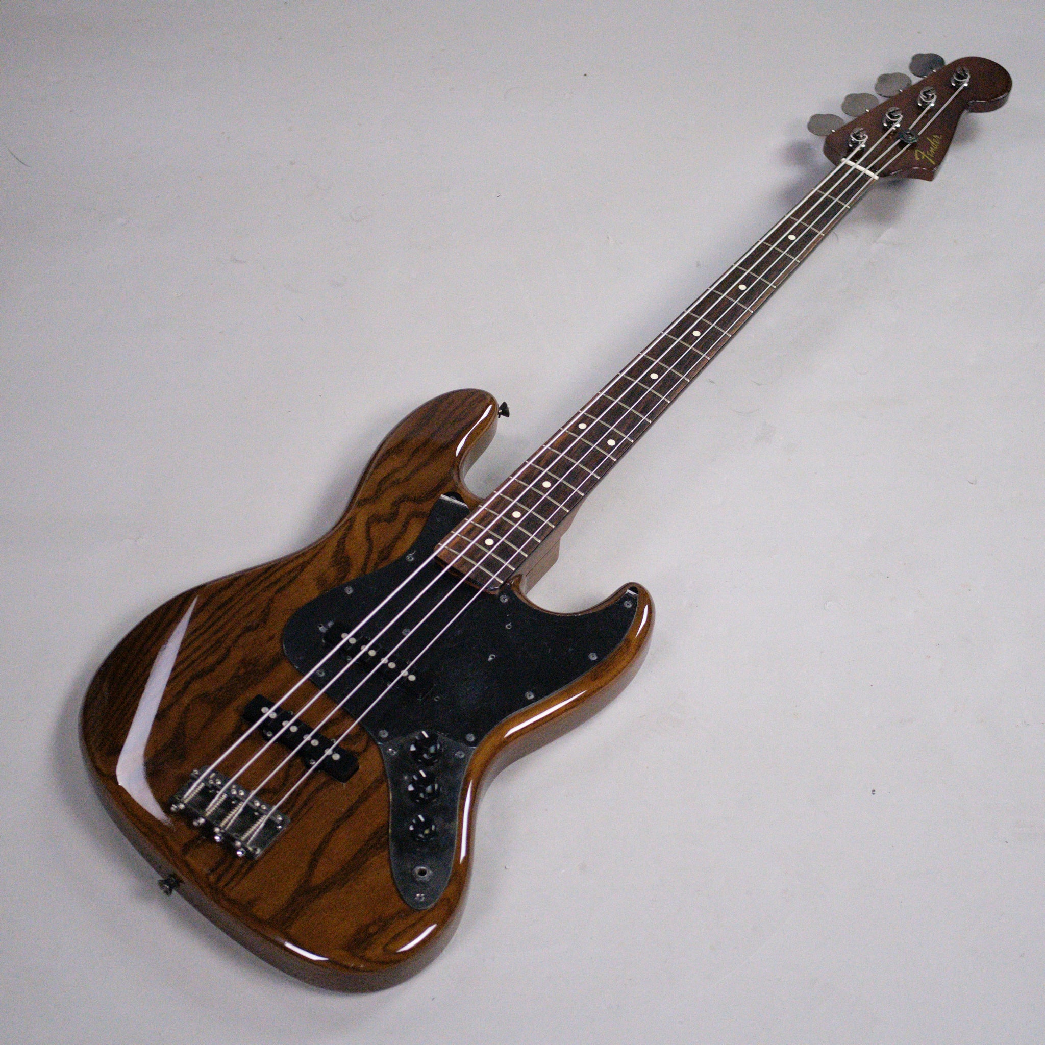 2017 Fender JB-62WAL Jazz Bass (Japan, Walnut)