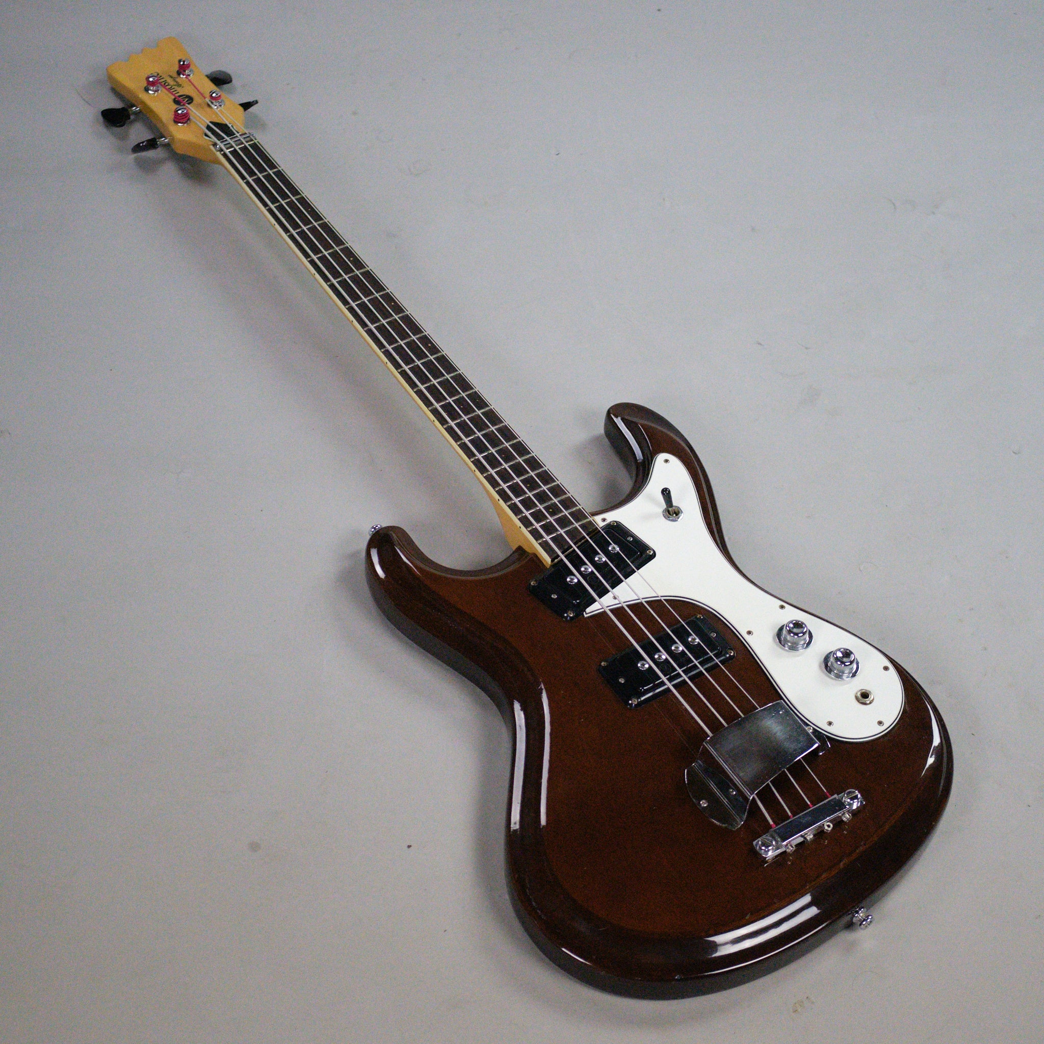 c1970s Mosrite Avenger Bass (Japan, Walnut, HSC)