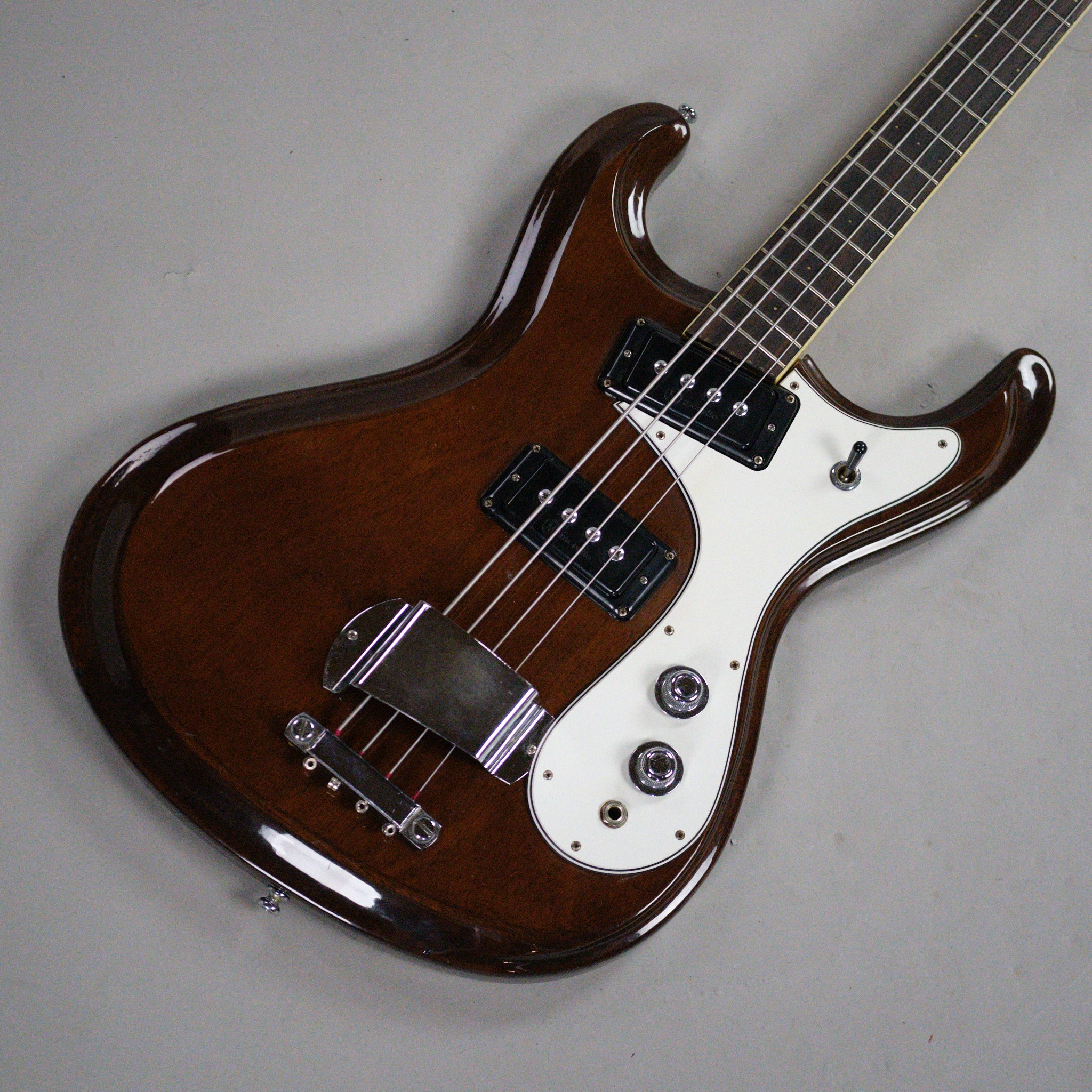 c1970s Mosrite Avenger Bass (Japan, Walnut, HSC)