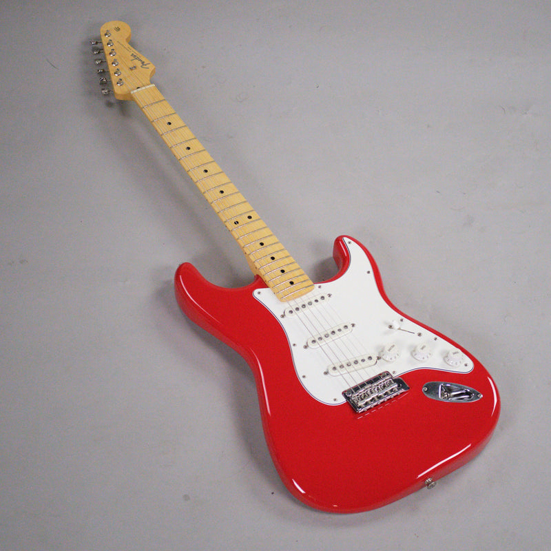 2022 Fender Stratocaster (Japan, Red)