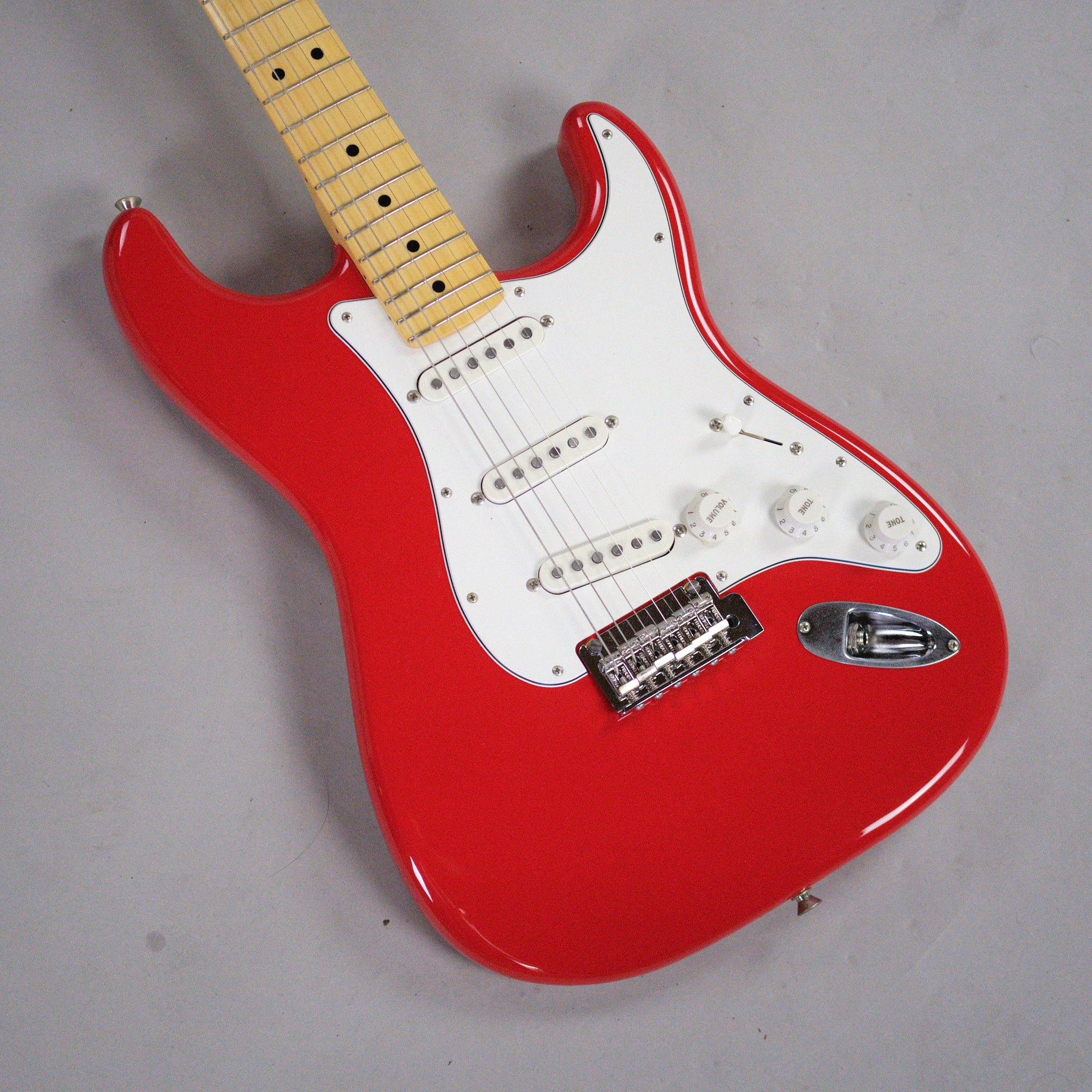 2022 Fender Stratocaster (Japan, Red)