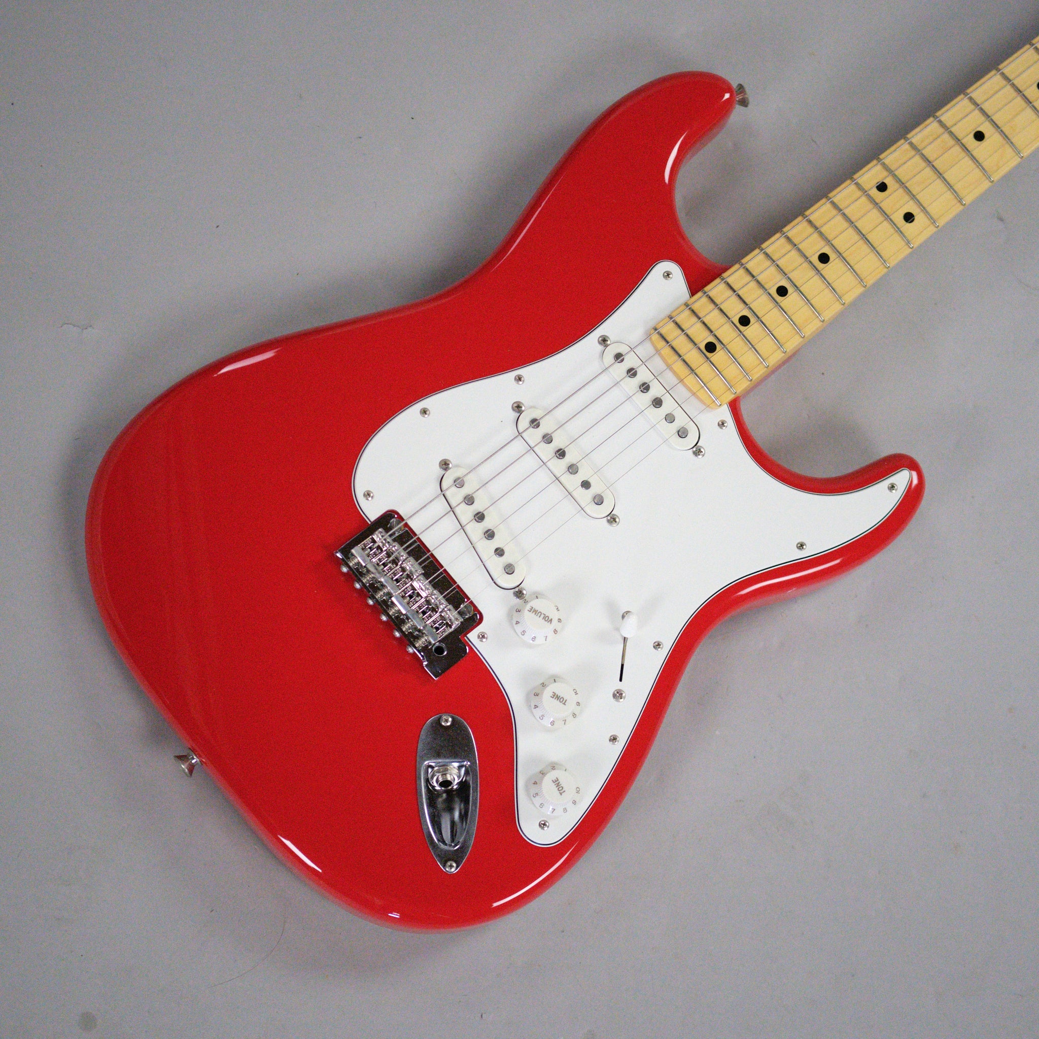 2022 Fender Stratocaster (Japan, Red)