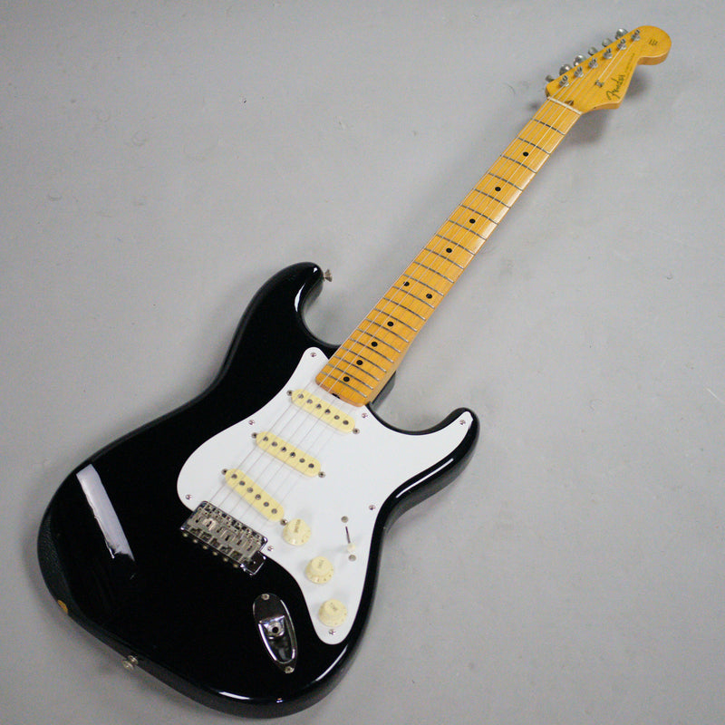 1985 Fender Stratocaster (Japan, Black )