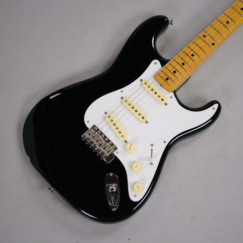 1985 Fender Stratocaster (Japan, Black )