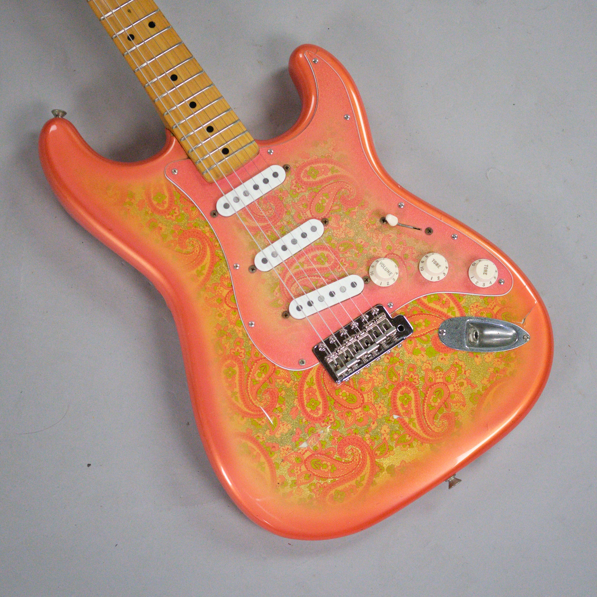 1987 Fender Paisley Stratocaster  (Japan, Pink Paisley)