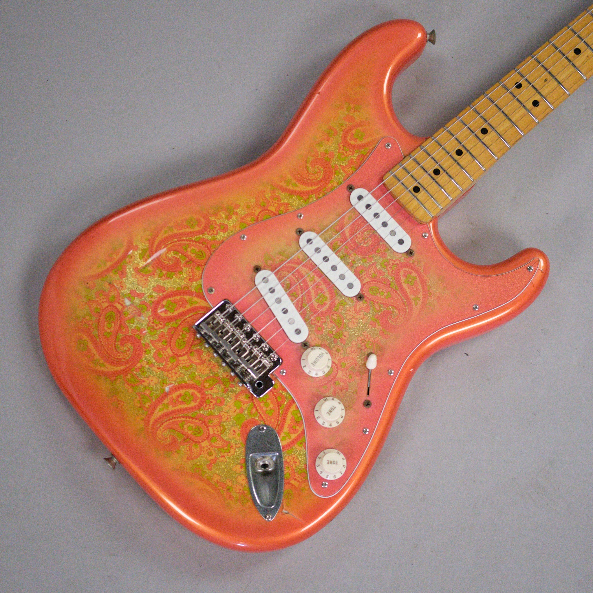 1987 Fender Paisley Stratocaster  (Japan, Pink Paisley)