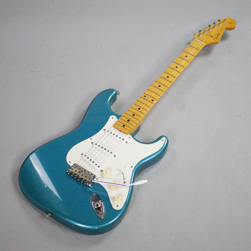 2000 Fender '57 Stratocaster (Japan, Lake Placid Blue)