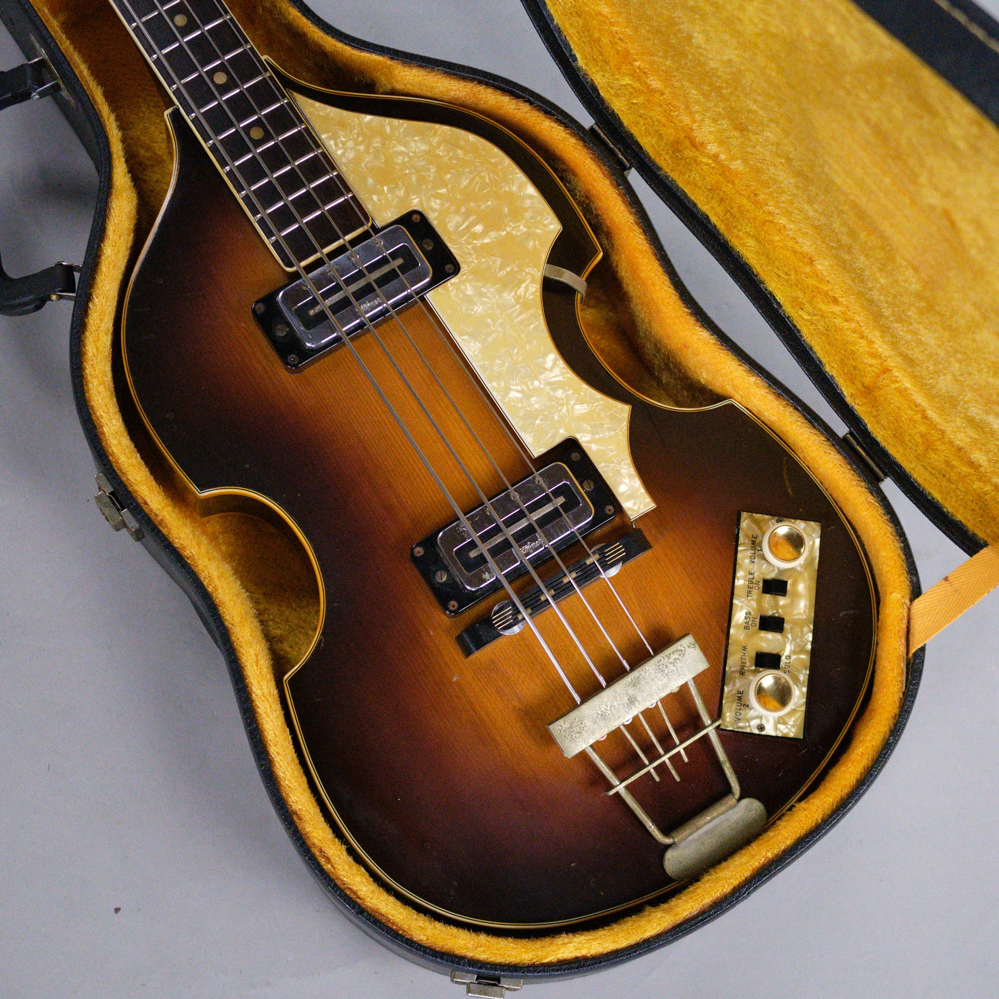 c1967 Hofner 500/1 Beatle Bass (Germany, Sunburst)