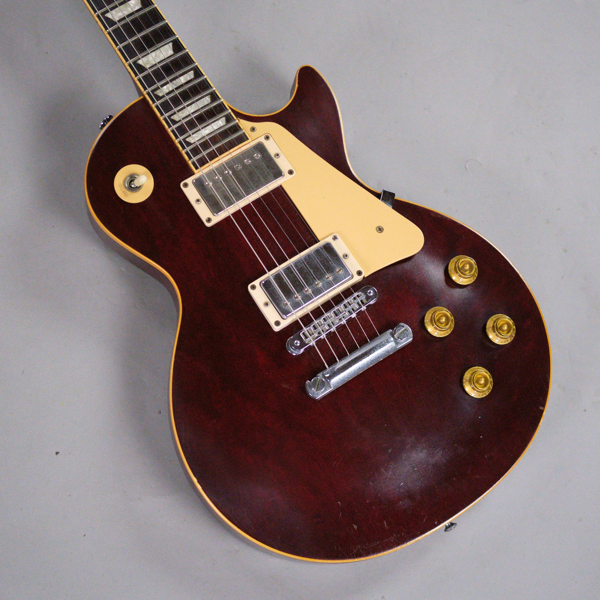 1997 Gibson Les Paul Standard (USA, Wine Red, OHSC )