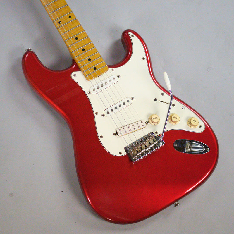 1994 Fender Stratocaster 40th Anniversary (Japan, Candy Apple Red)