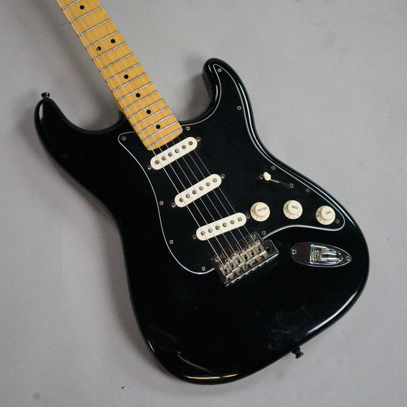 2008 Fender American Standard Stratocaster (USA, Black)