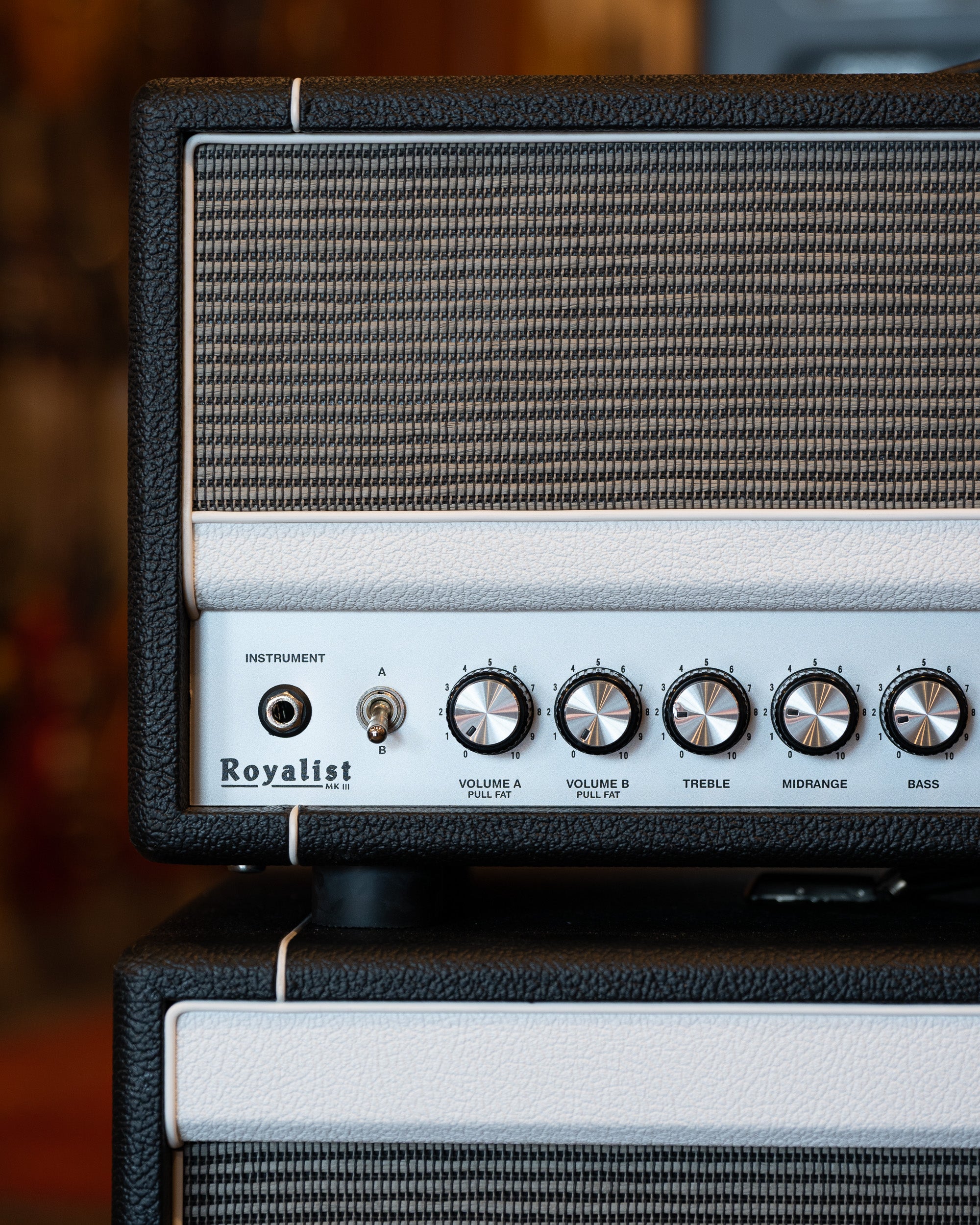 c2020s Tone King Royalist Head and Box (USA, 40 Watts, 240V)