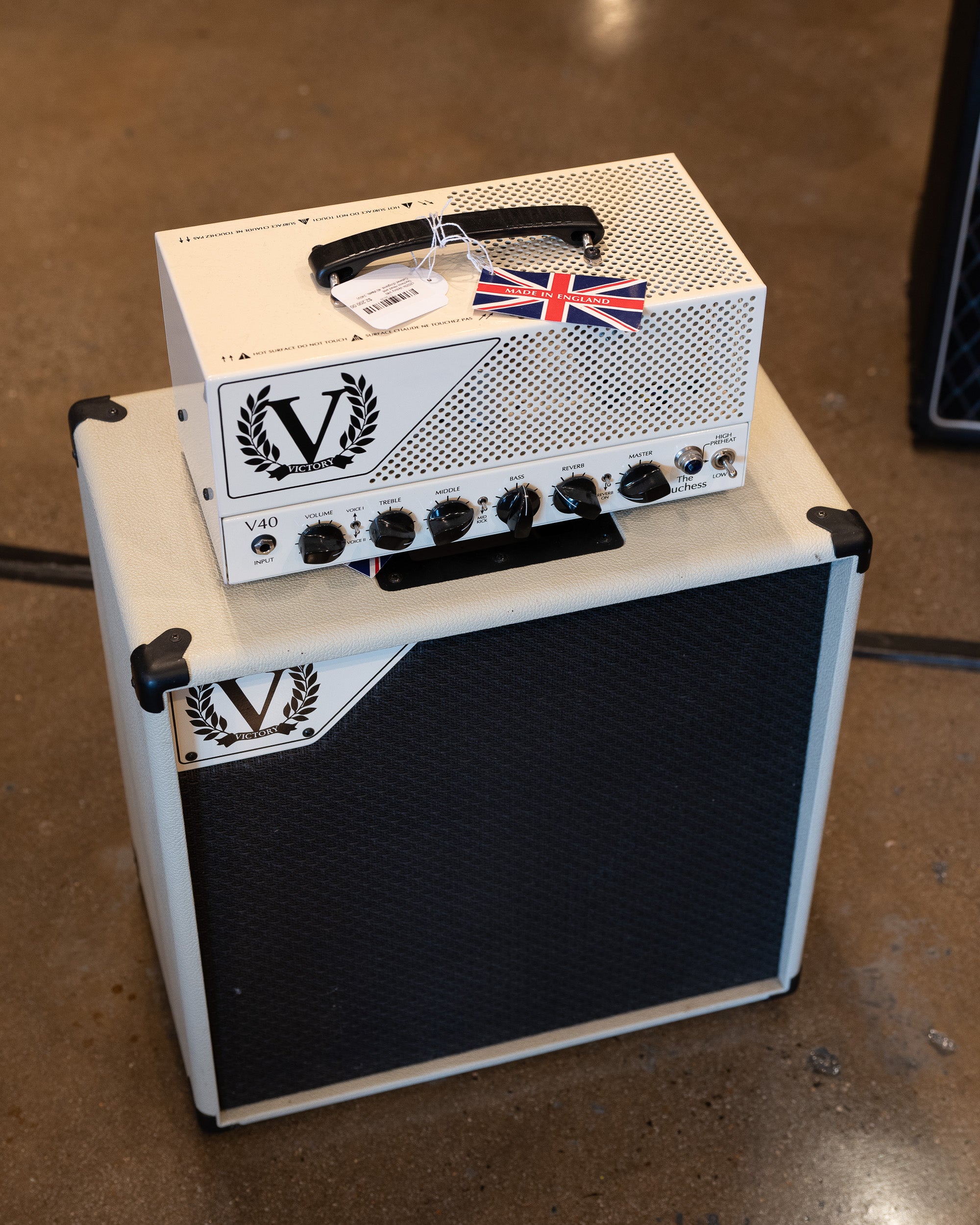 c2020s Victory V40 Duchess Head and Cabinet (England, 40 Watts, 240V)