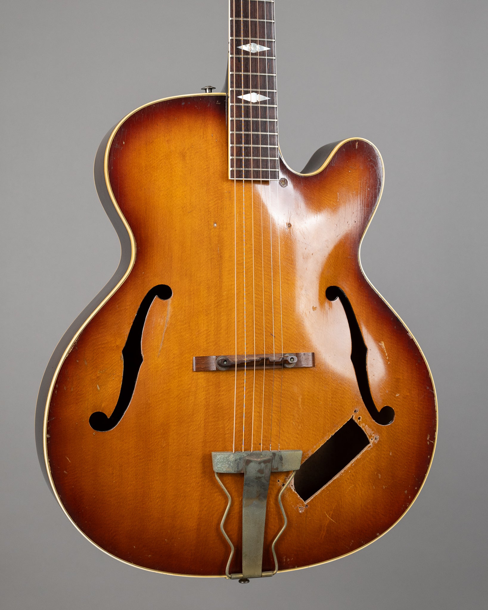 1958 Epiphone Triumph A-412 (USA, Sunburst)