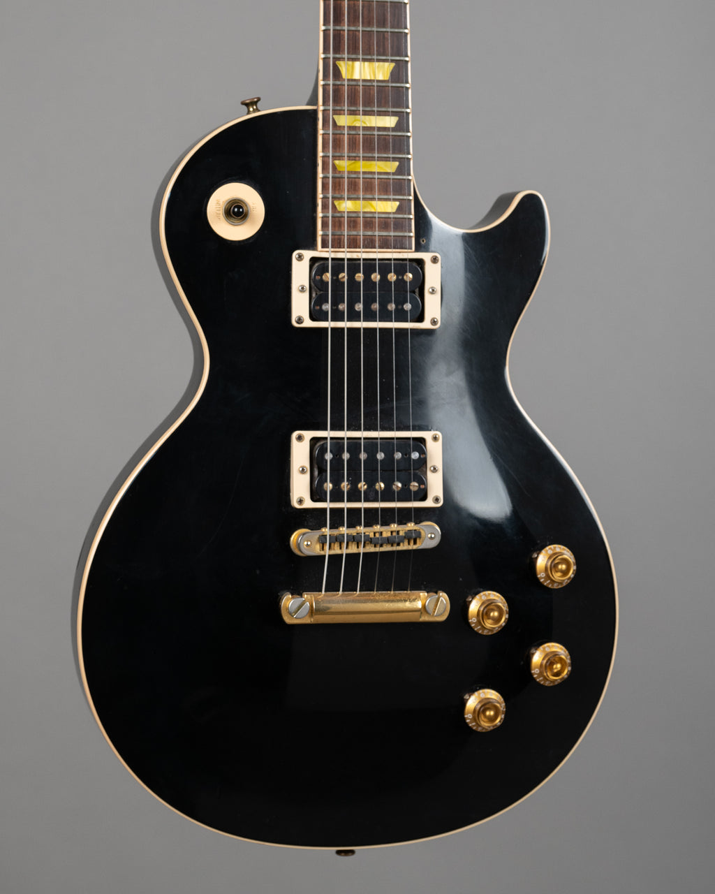 2004 Gibson Les Paul  Classic (USA , Black, OHSC)