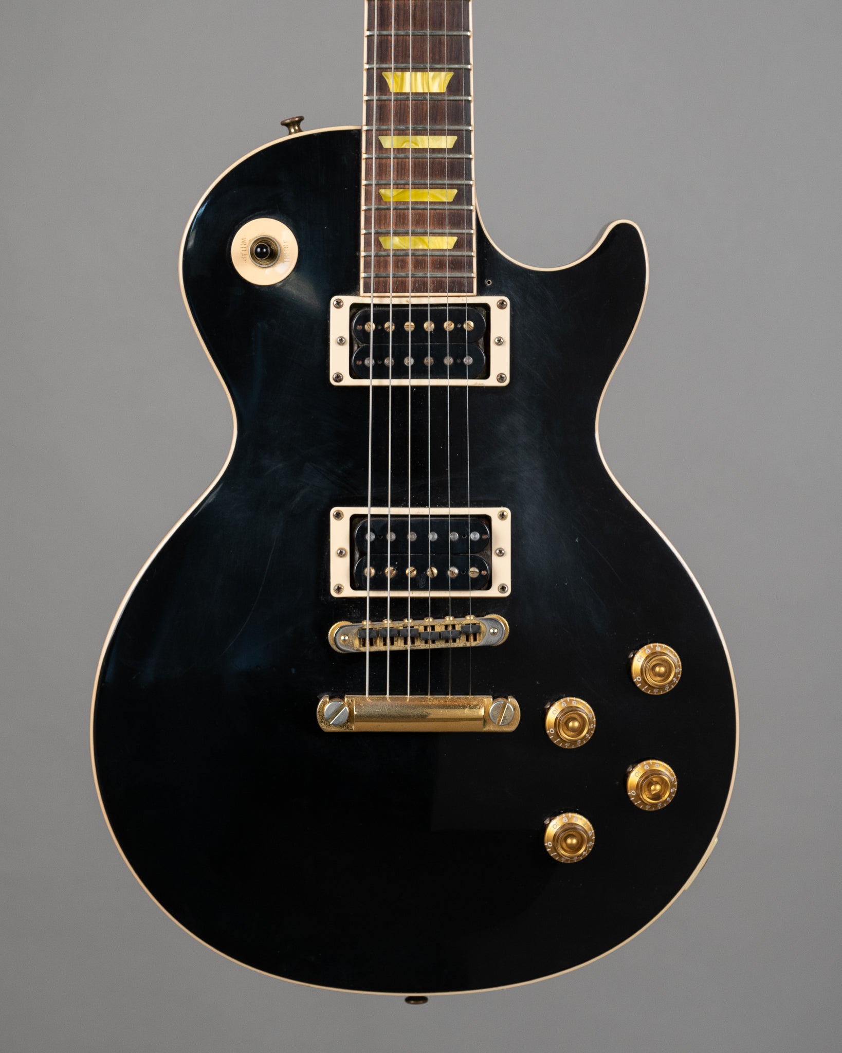 2004 Gibson Les Paul  Classic (USA , Black, OHSC)
