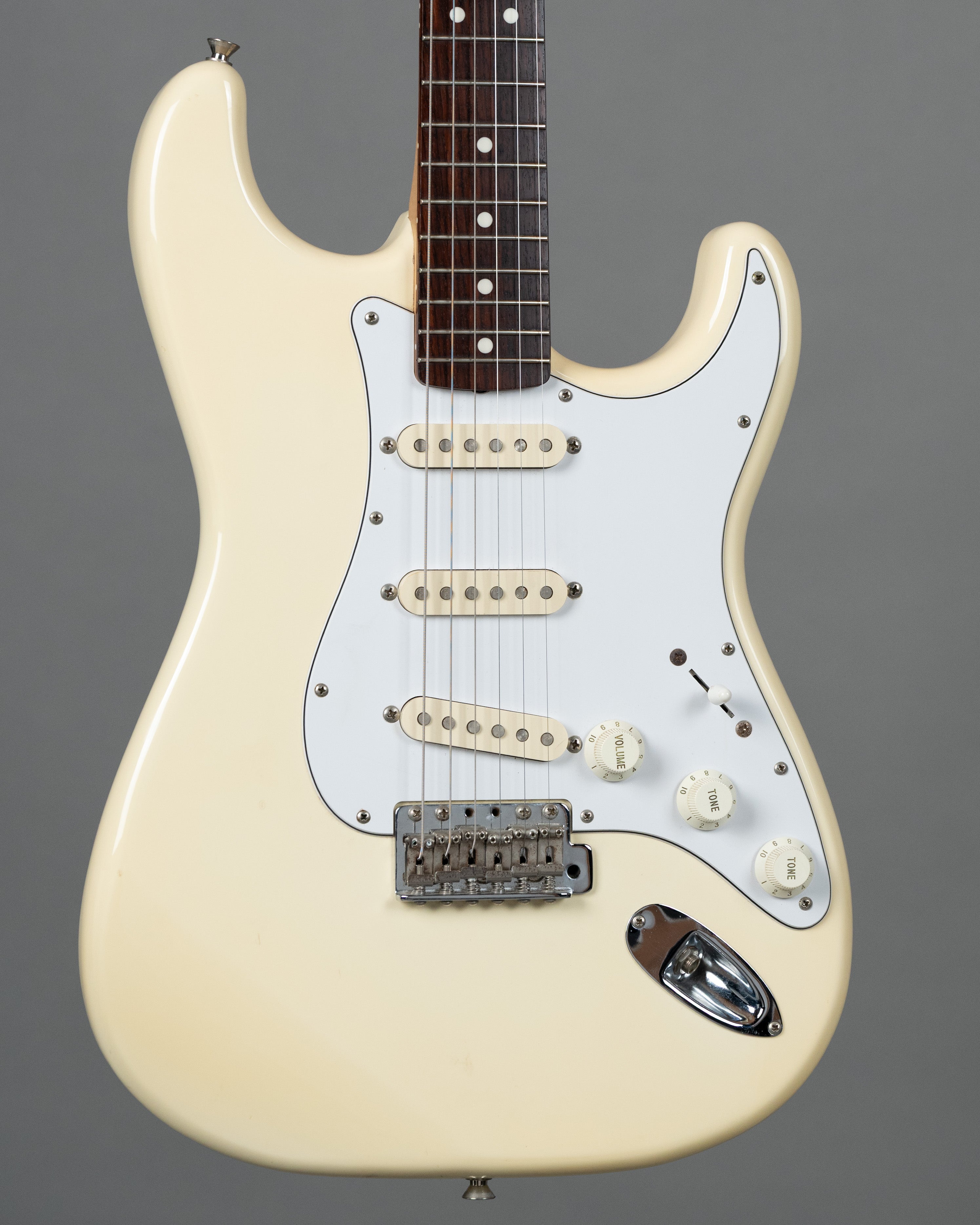 c2007 Fender Standard Stratocaster (Japan, Olympic White)