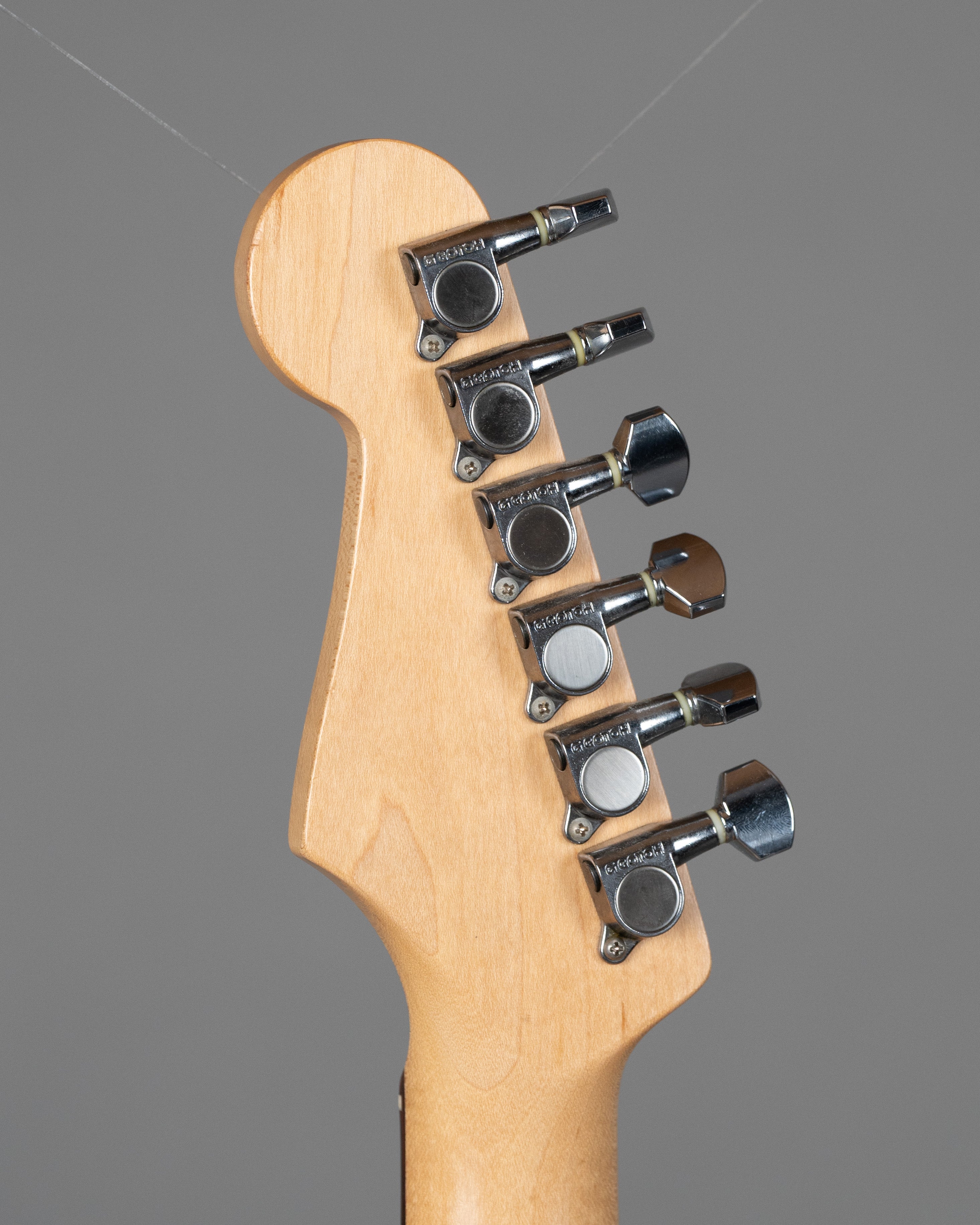 c2007 Fender Standard Stratocaster (Japan, Olympic White)