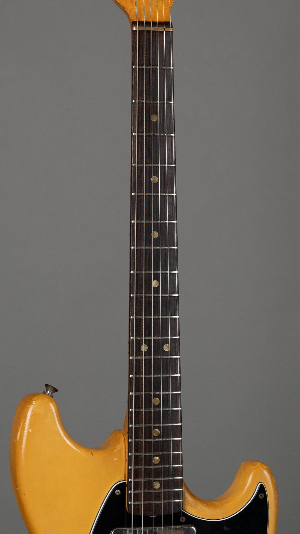 1978 Fender Mustang MOD (USA, Cigarette White)