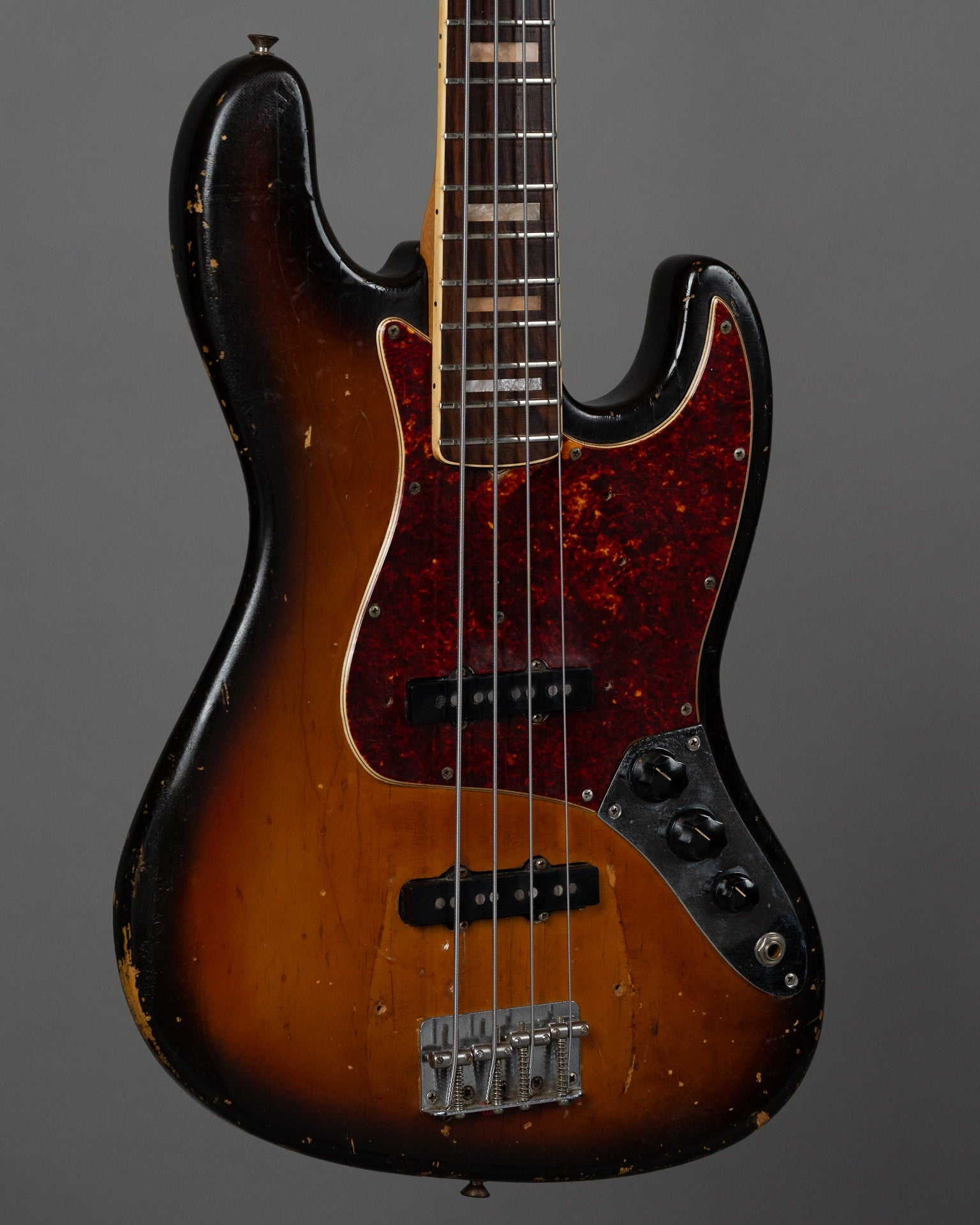 1969 Fender Jazz Bass (USA, Sunburst, Fender HSC)