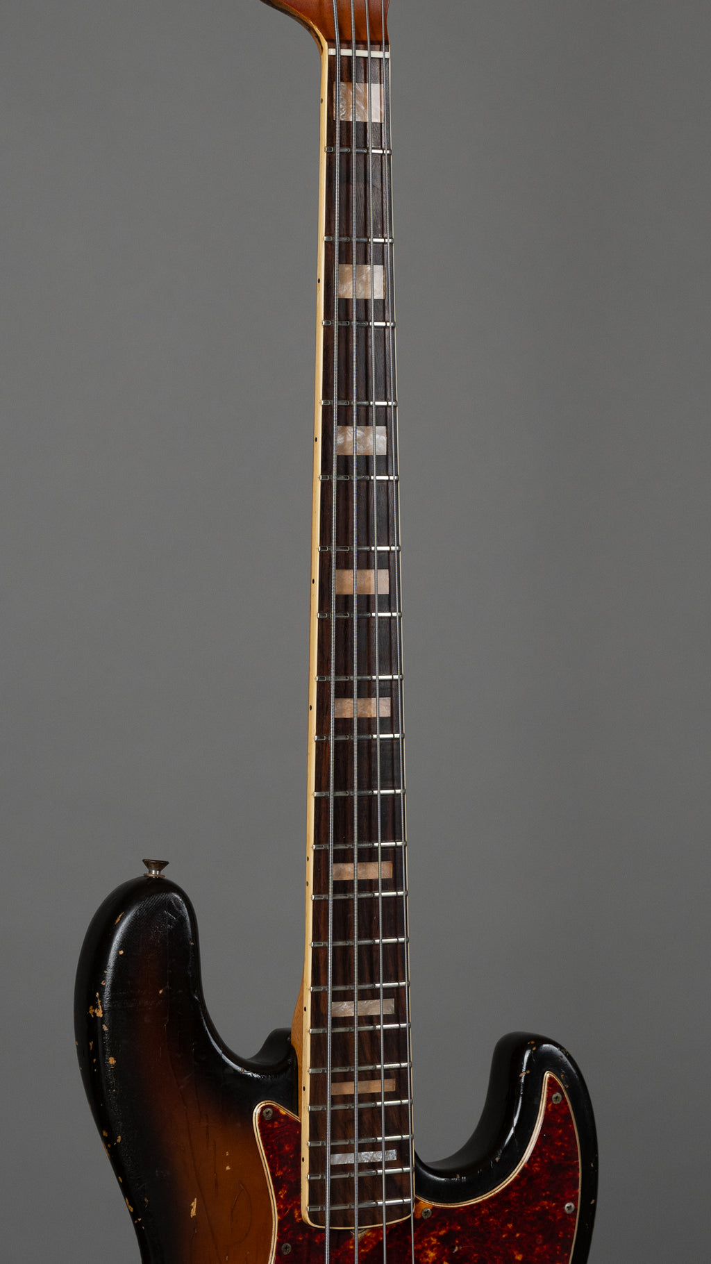 1969 Fender Jazz Bass (USA, Sunburst, Fender HSC)