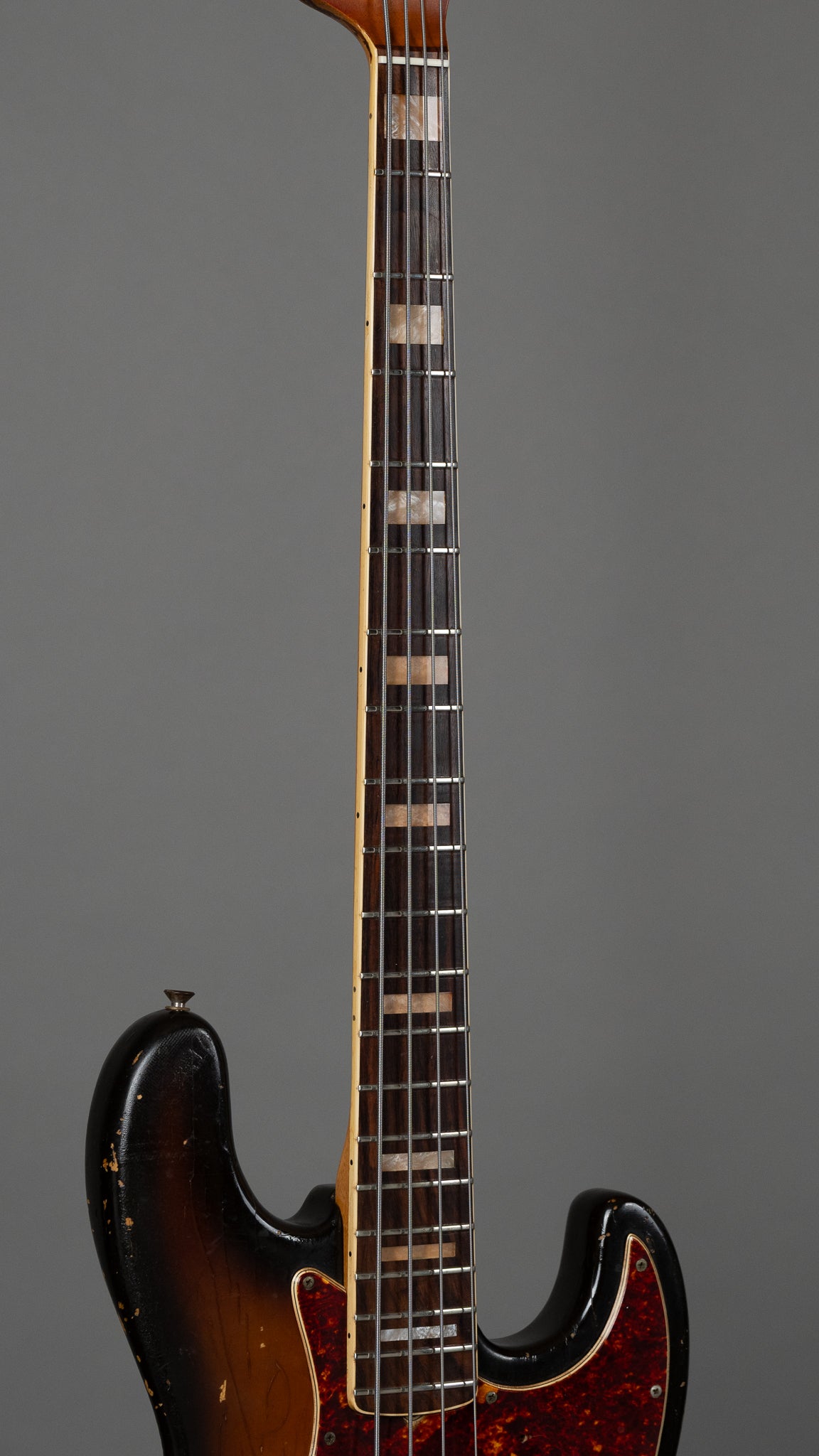 1969 Fender Jazz Bass (USA, Sunburst, Fender HSC)