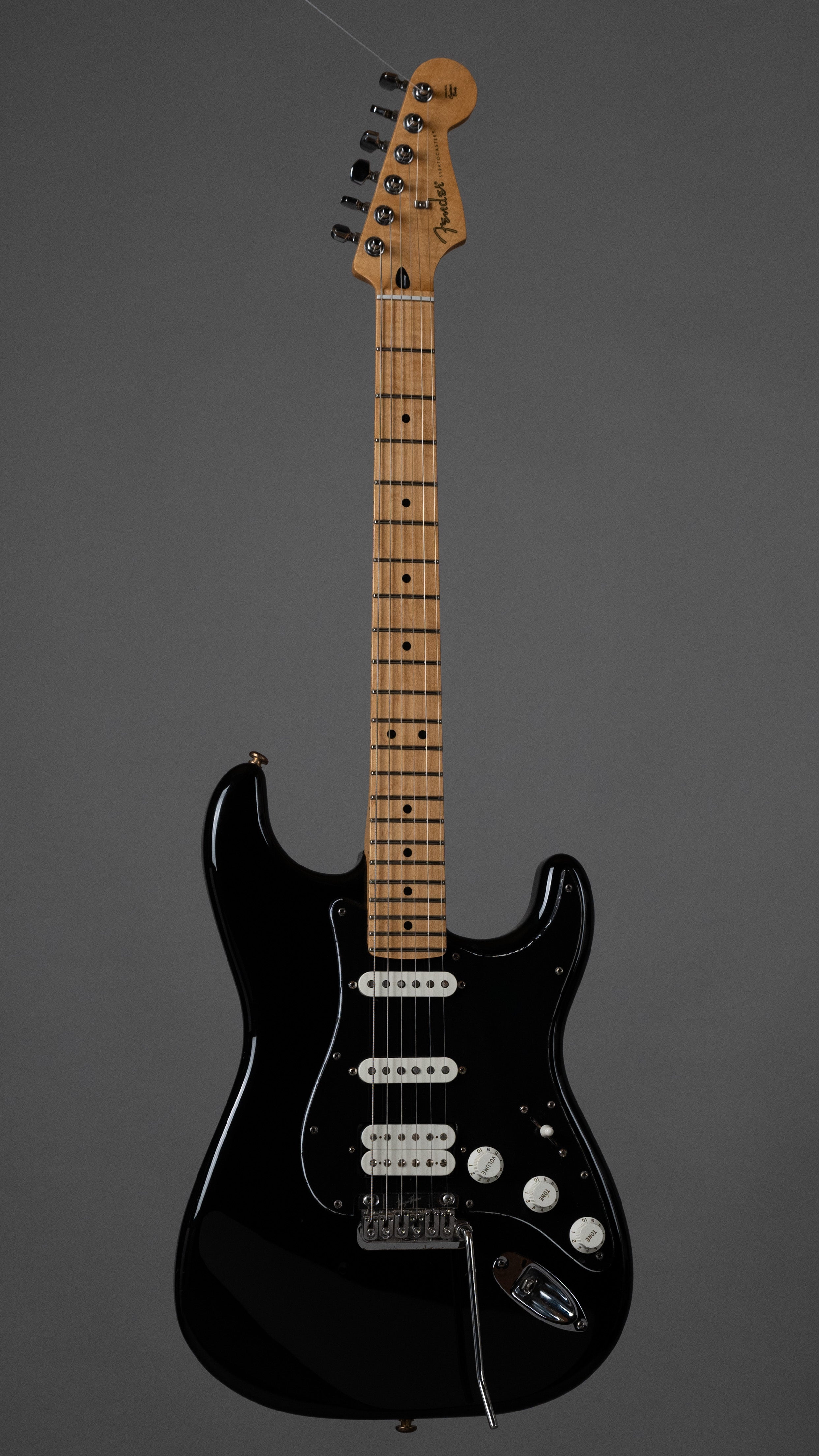 2020 Fender Player Stratocaster HSS (Mexico, Black, Vega Trem)